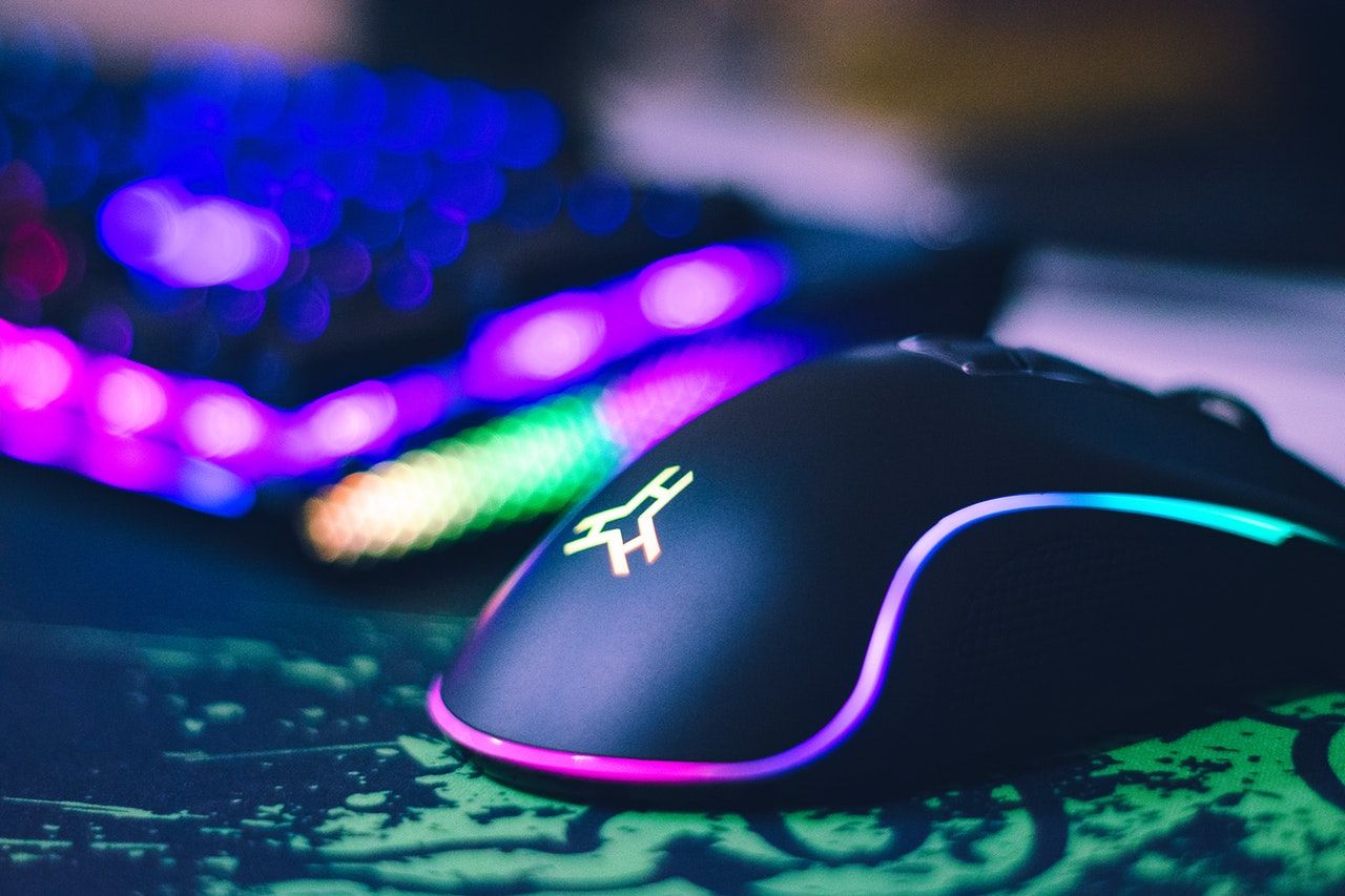 Mouse gaming RGB retroilluminato, 1280x853 720p, PC