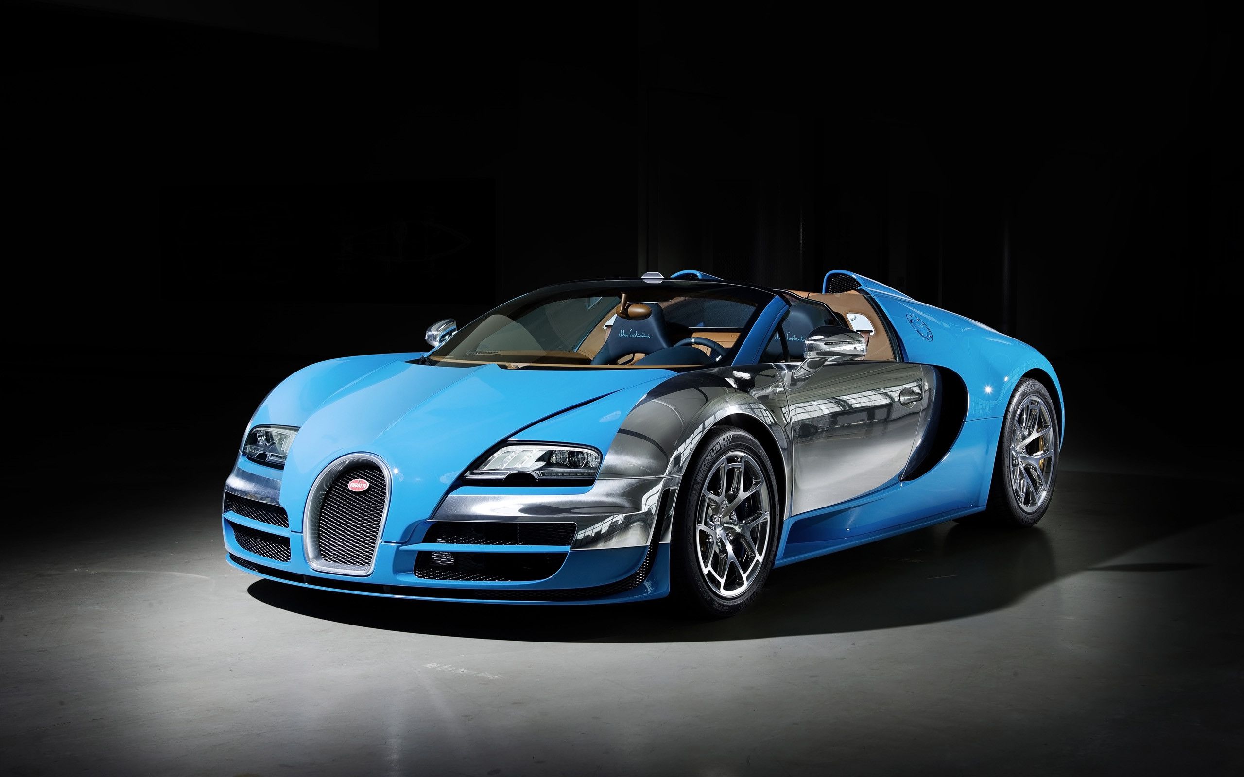 Bugatti Veyron blu argento, 2560x1600 2K, PC
