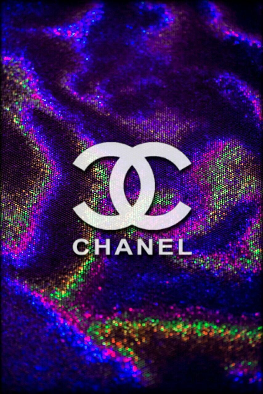 Logo Chanel su sfondo olografico, 854x1280 Verticale, Mobile
