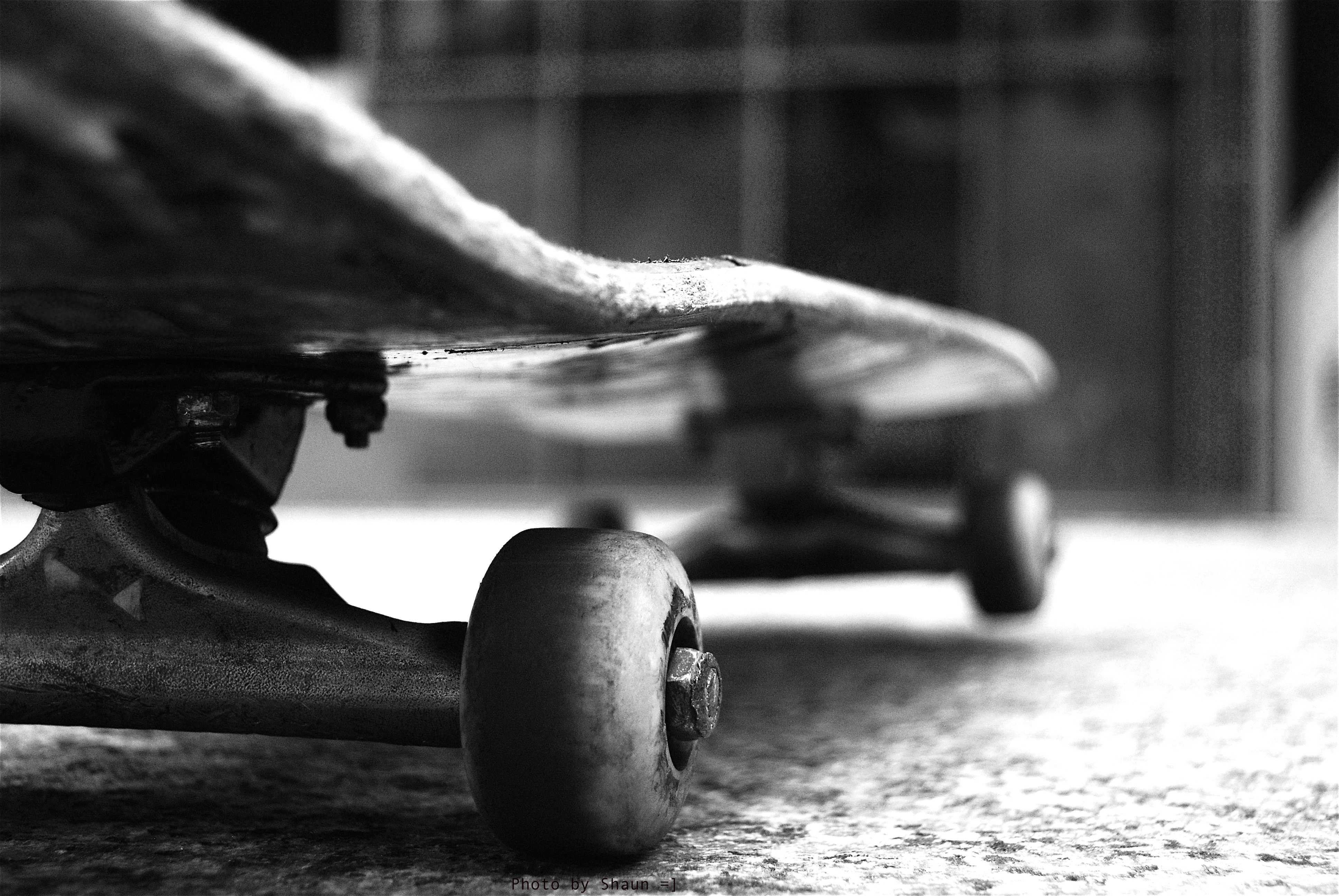 Skateboard bianco e nero ruote, 3872x2592 UHD, Monitor 4K