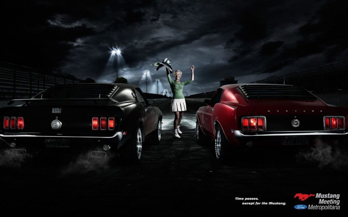 con il Logo Ford Mustang, 1000x1500 Verticale, Mobile