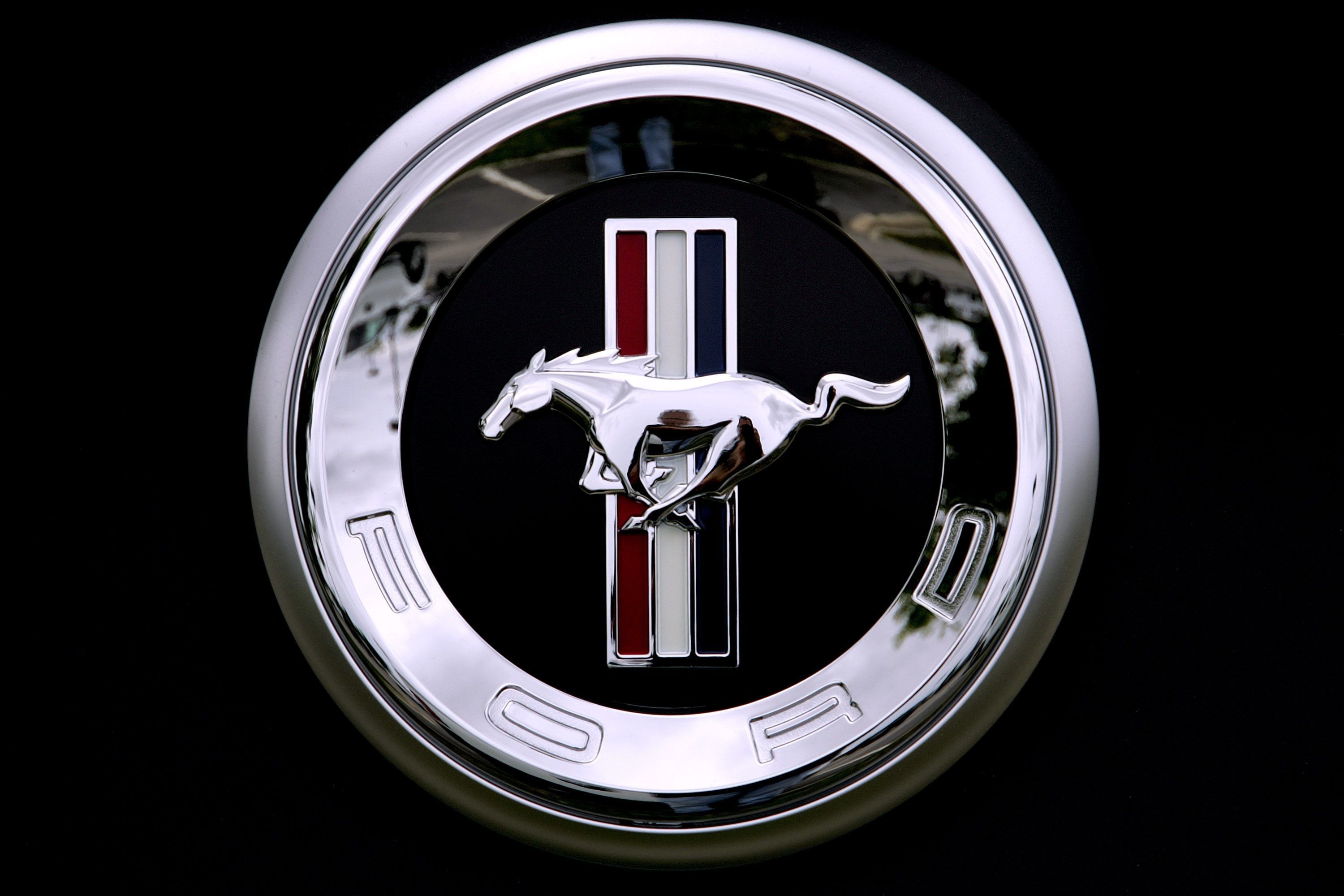 Logo Ford Mustang cromato, 3000x2000 2K+, PC