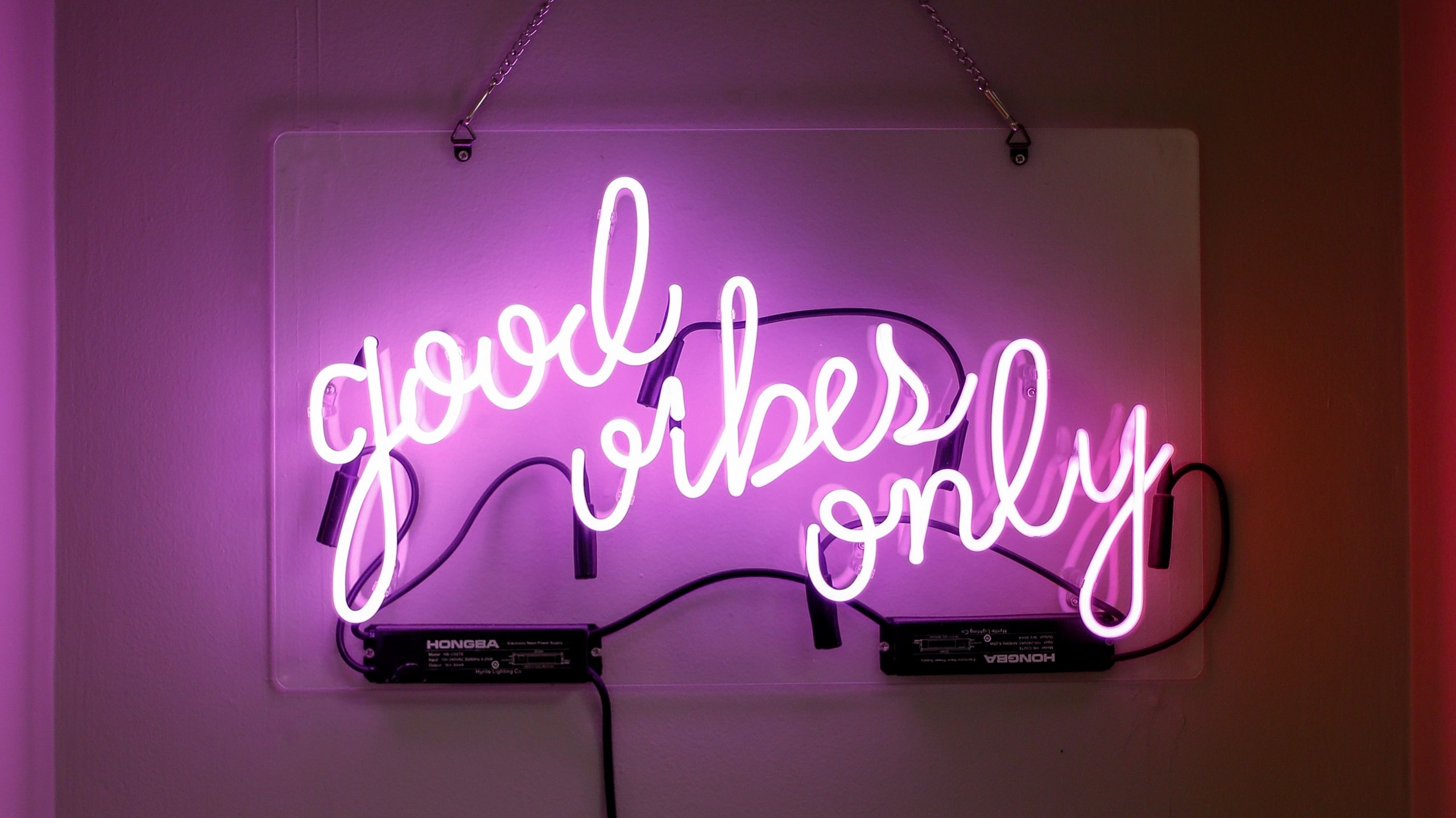 Insegna neon rosa Good Vibes, 2560x1440 1440p, Desktop