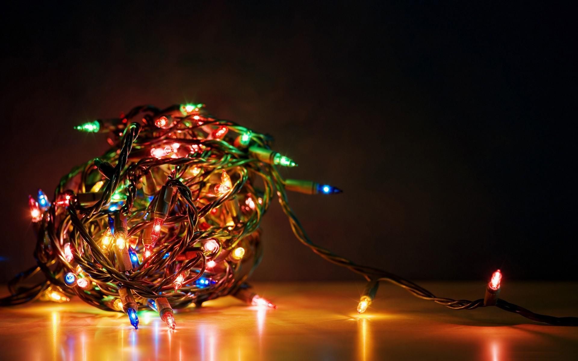 Luci di Natale colorate intrecciate, 1920x1200 Full HD+, iMac