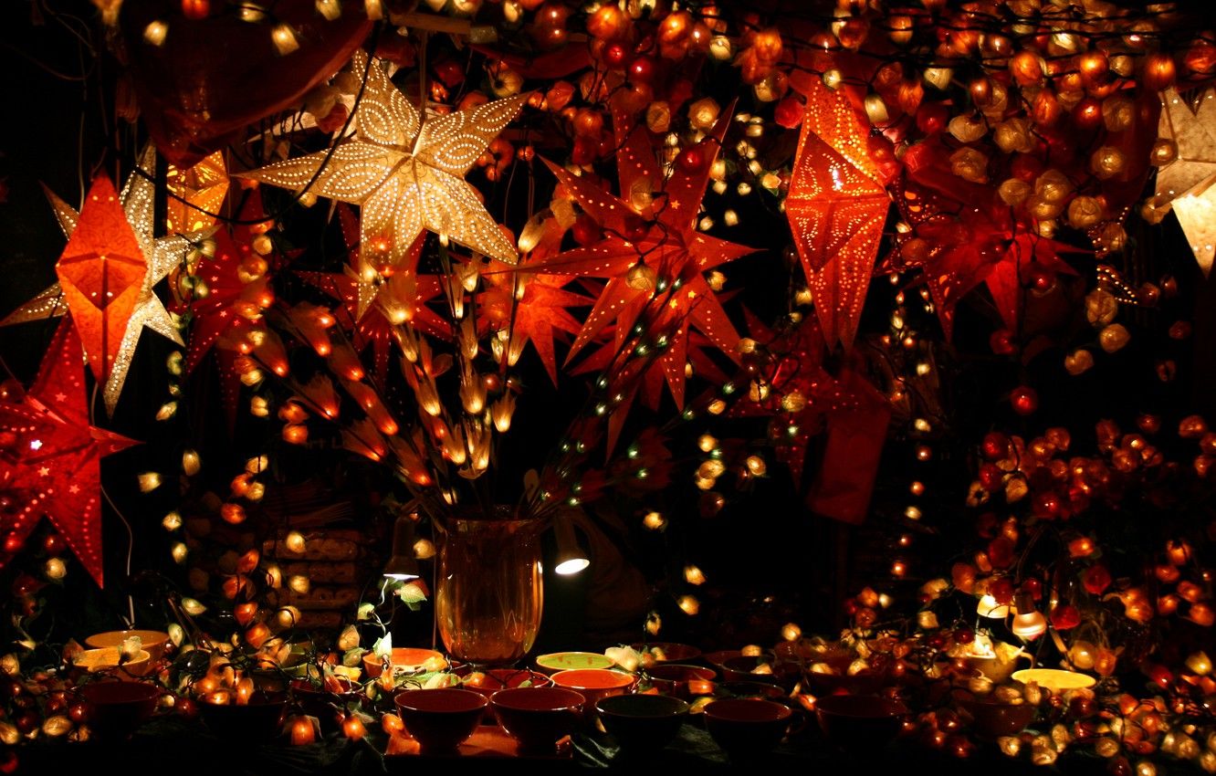 Luci di Natale rosse e stelle, 1332x850 HD, Desktop