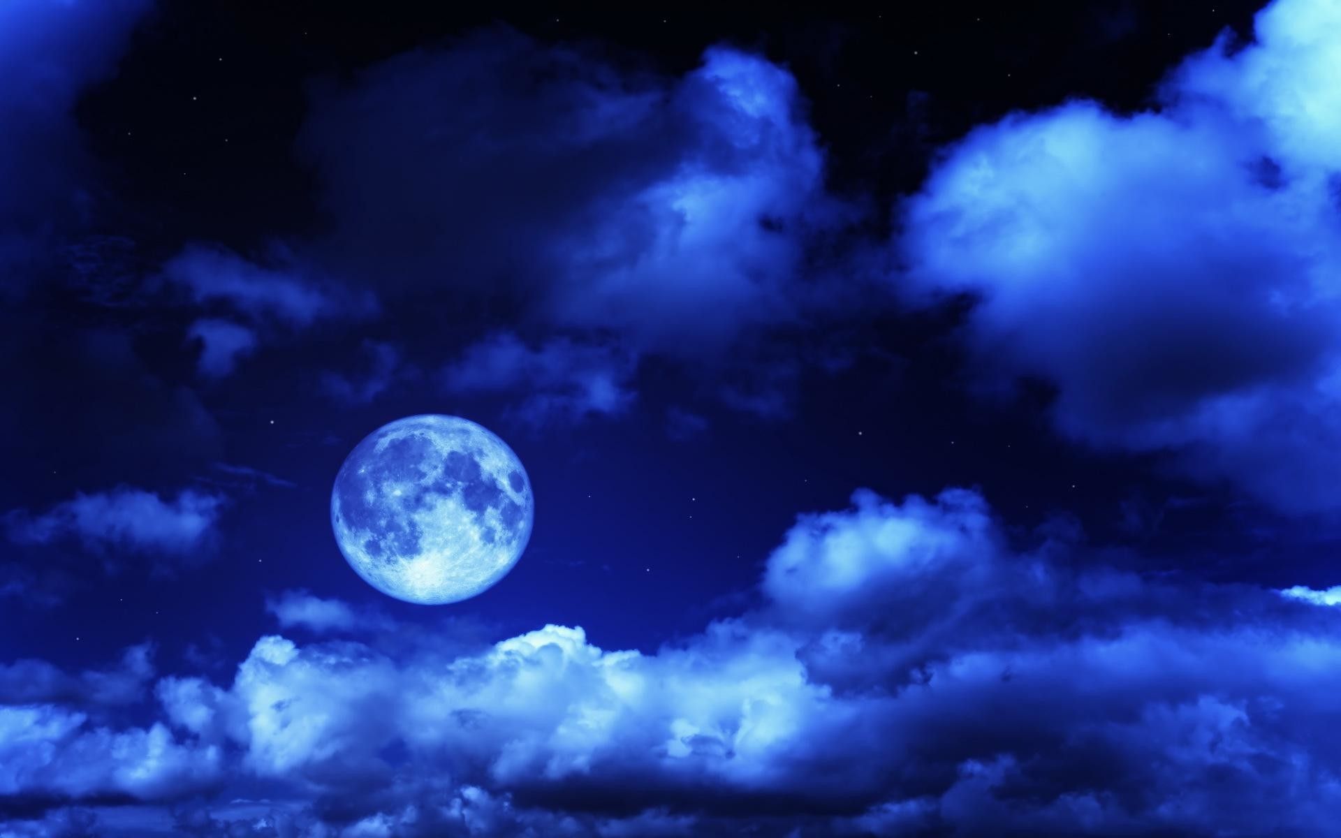 Luna piena tra nuvole blu, 1920x1200 Full HD+ WUXGA, Laptop
