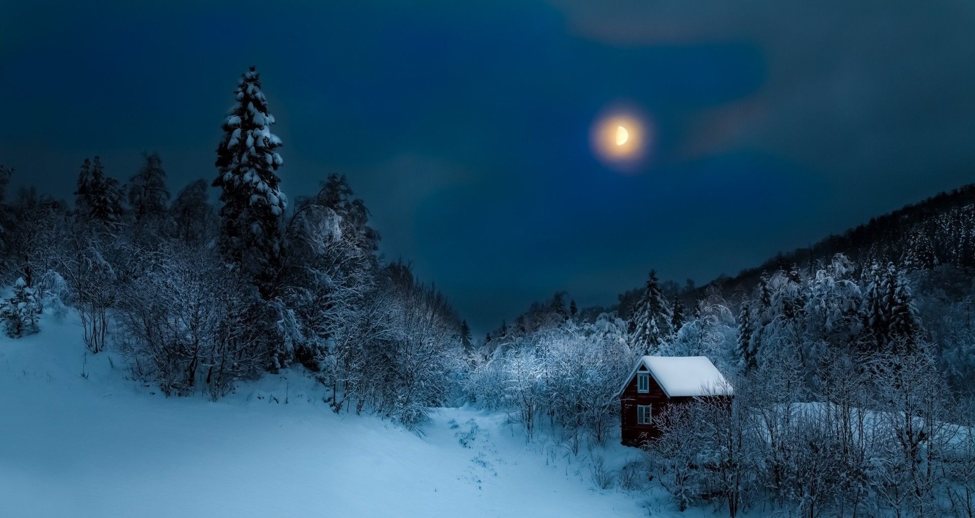 Cottage innevato sotto luna, 1920x1020 1080p, PC