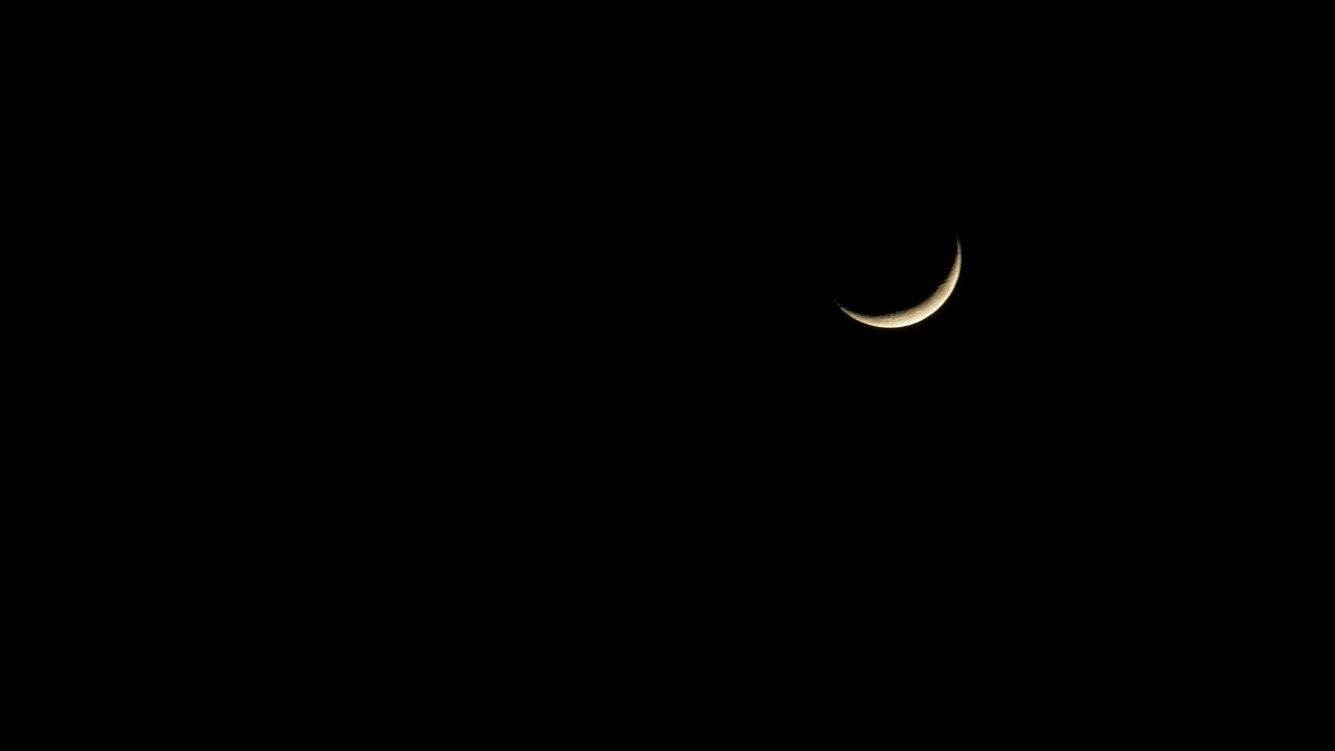 Luna crescente su sfondo nero, 1920x1080 1080p, Desktop