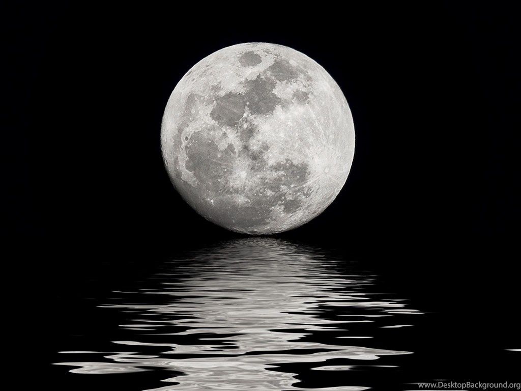 Luna piena riflessa sull'acqua, 1024x768 HD, Laptop