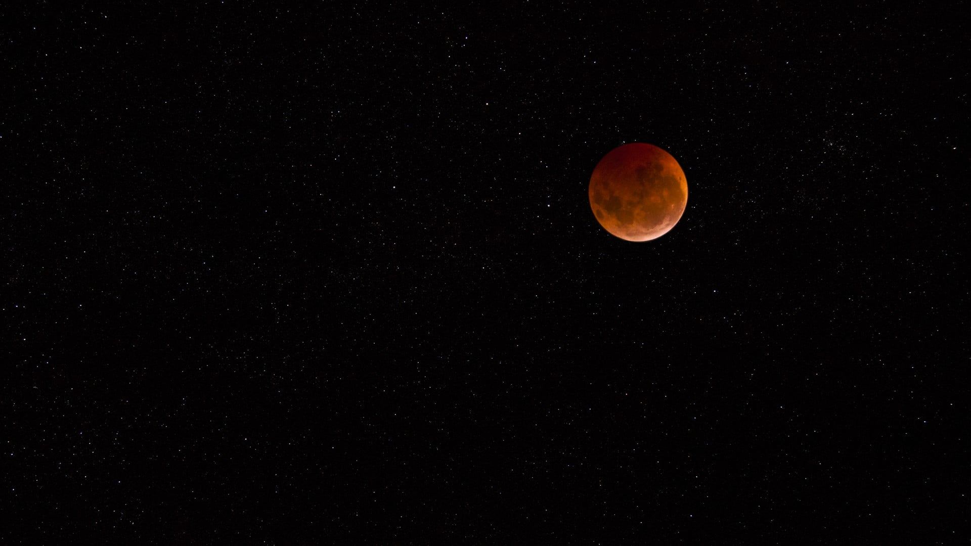 Luna rossa sangue con stelle, 1920x1080 1080p, Laptop