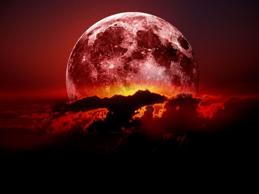 Luna rossa sangue con nuvole, 1024x768 HD, Laptop