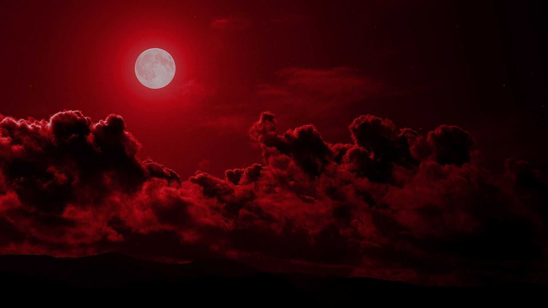 Luna rossa tra nuvole scure, 1920x1080 Full HD, PC Desktop