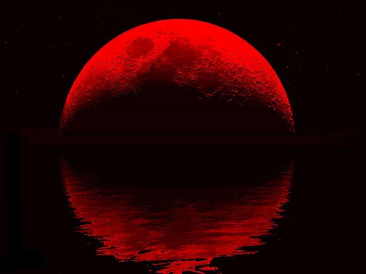Luna rossa scura sull'acqua, 1280x960 HD, Desktop