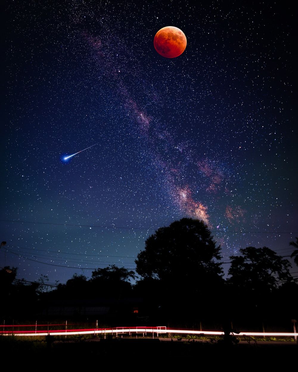 Luna rossa e via lattea, 1000x1250 Verticale, Android