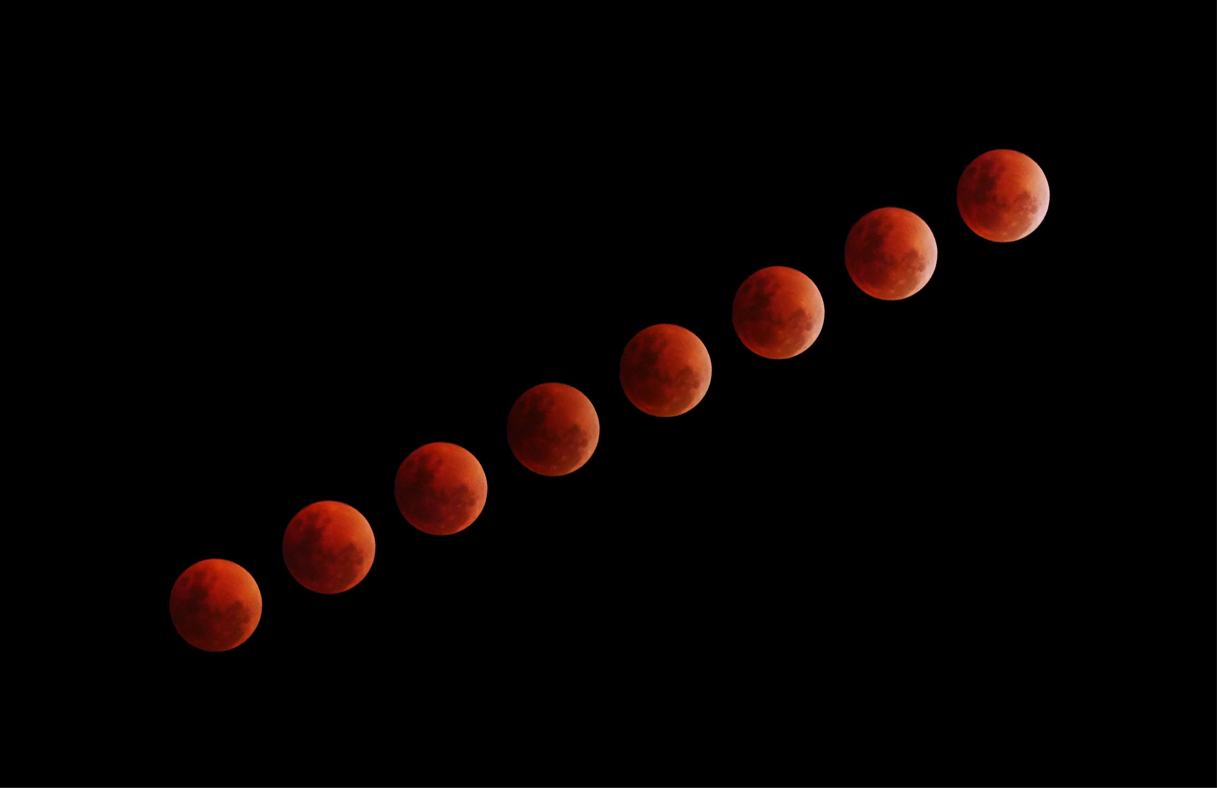 Drago e luna rossa, 1920x1080 Full HD, Desktop