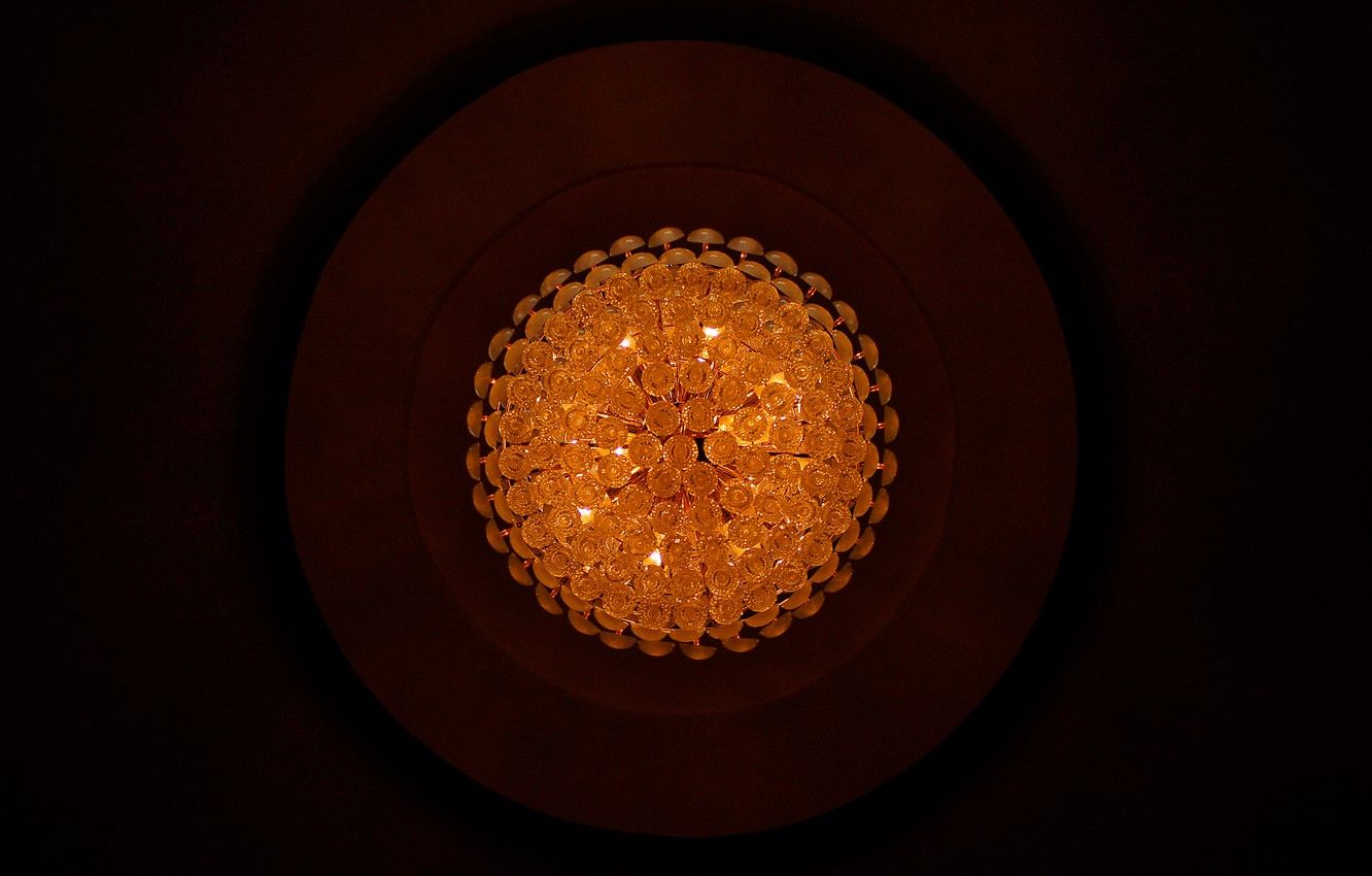 Lampadario cristallo dorato scuro, 1332x850 720p, Laptop