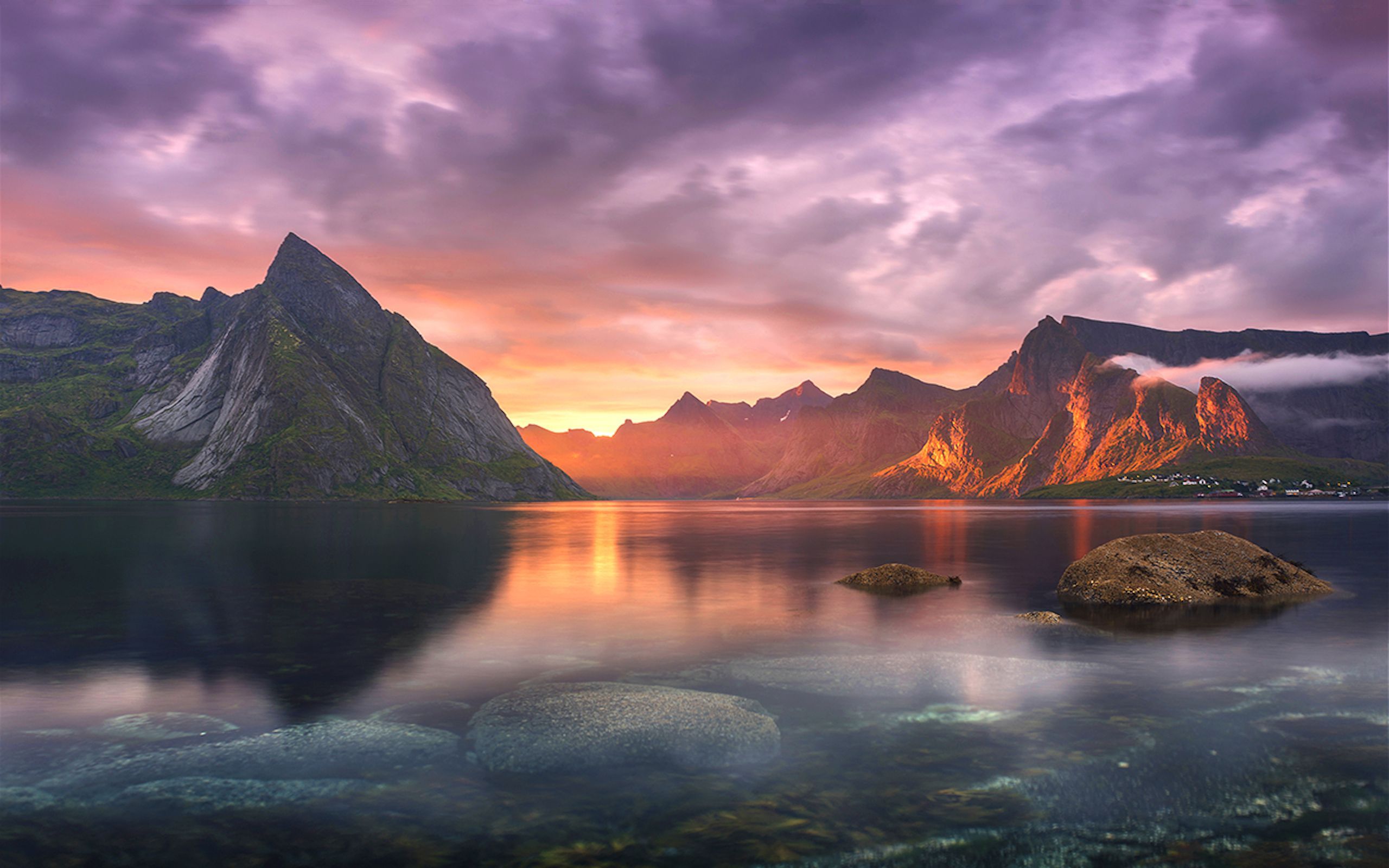 Montagne e fiordo al tramonto, 2560x1600 WQXGA, Mac