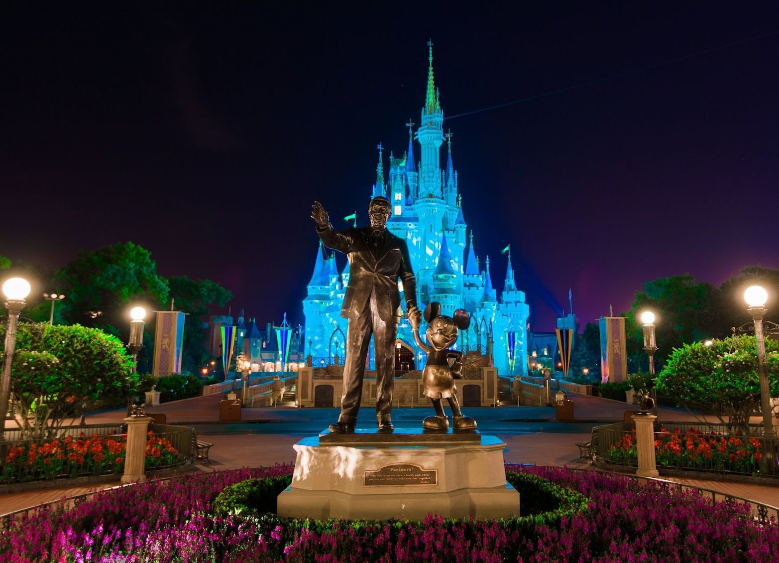 Castello Cenerentola Disney notturno, 1565x1130 720p, Laptop
