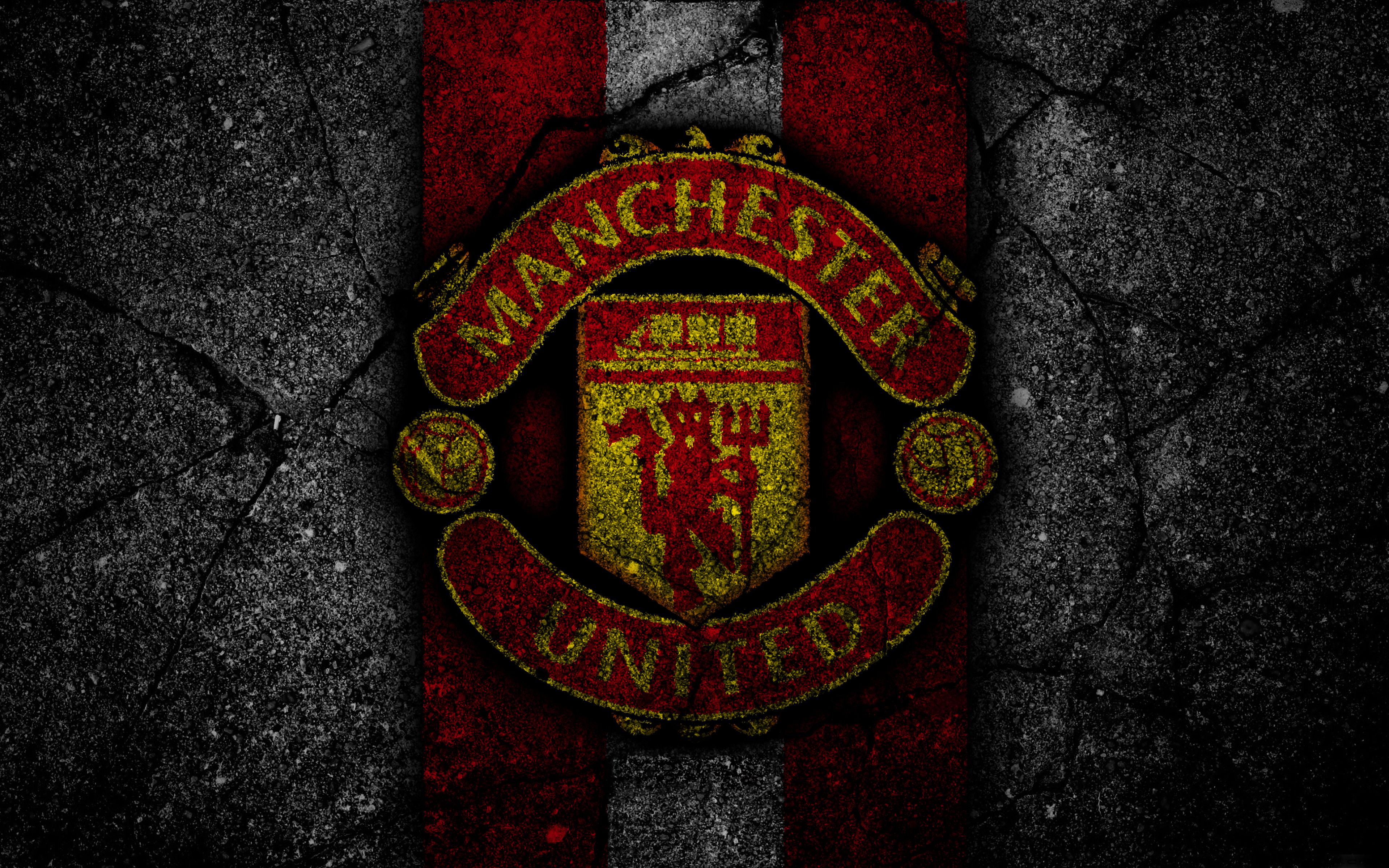 Logo Manchester United su asfalto, 3840x2400 4K Ultra HD, Monitor 4K