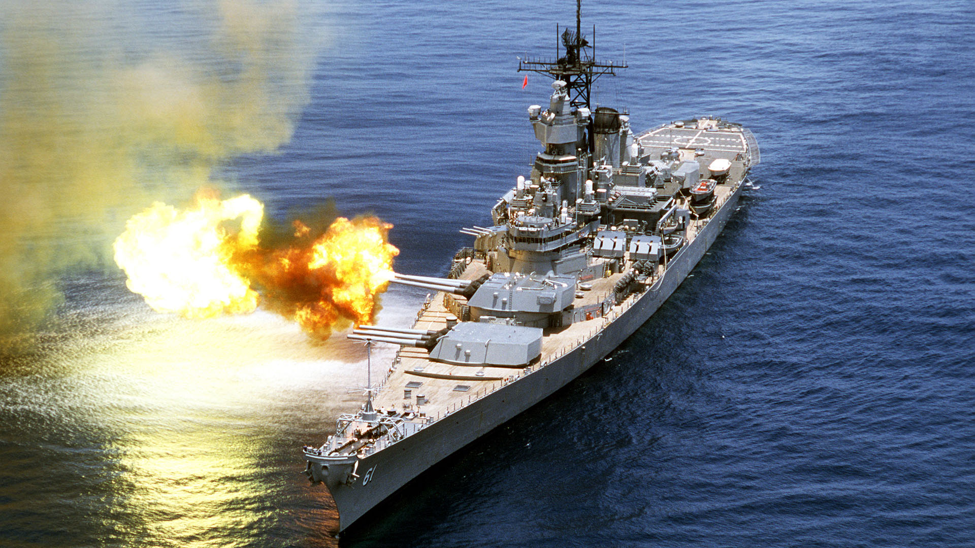 Nave da guerra spara cannone, 1920x1080 Full HD 1080p, Desktop