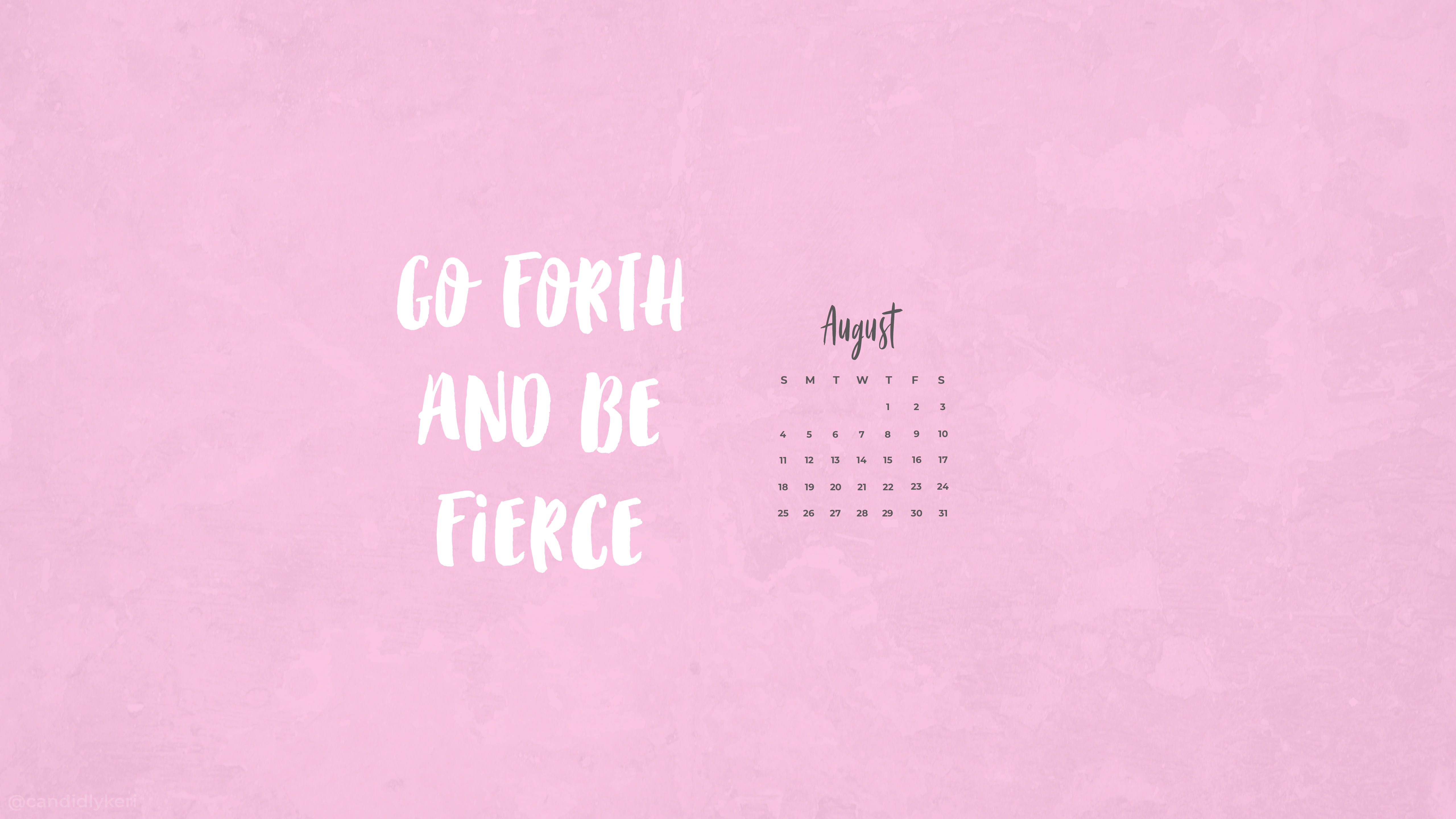 Calendario agosto rosa minimal, 5120x2880 UHD, Notebook