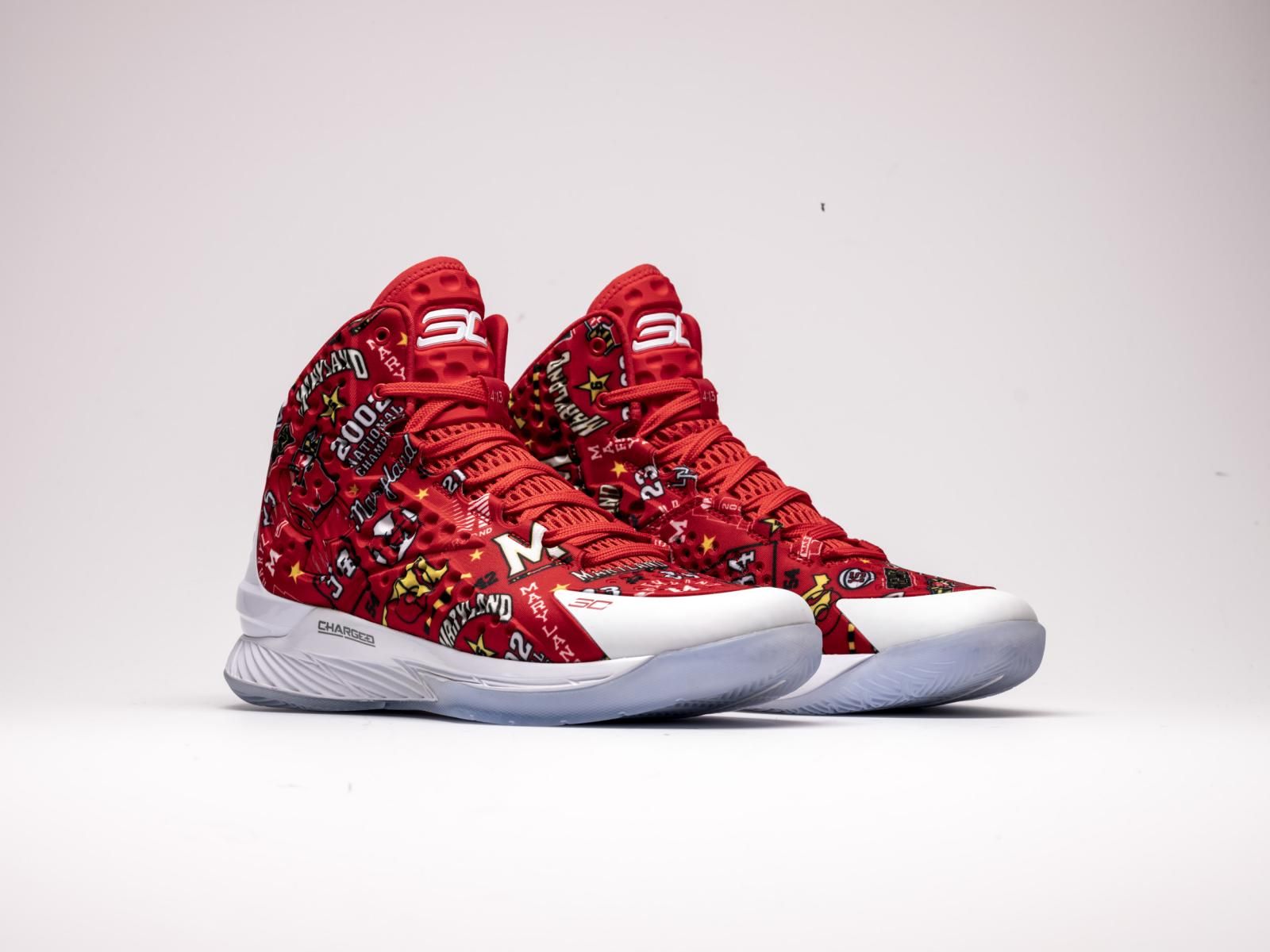 Scarpe Under Armour rosse Maryland, abbigliamento sportivo, 1600x1200 HD Ready, Desktop