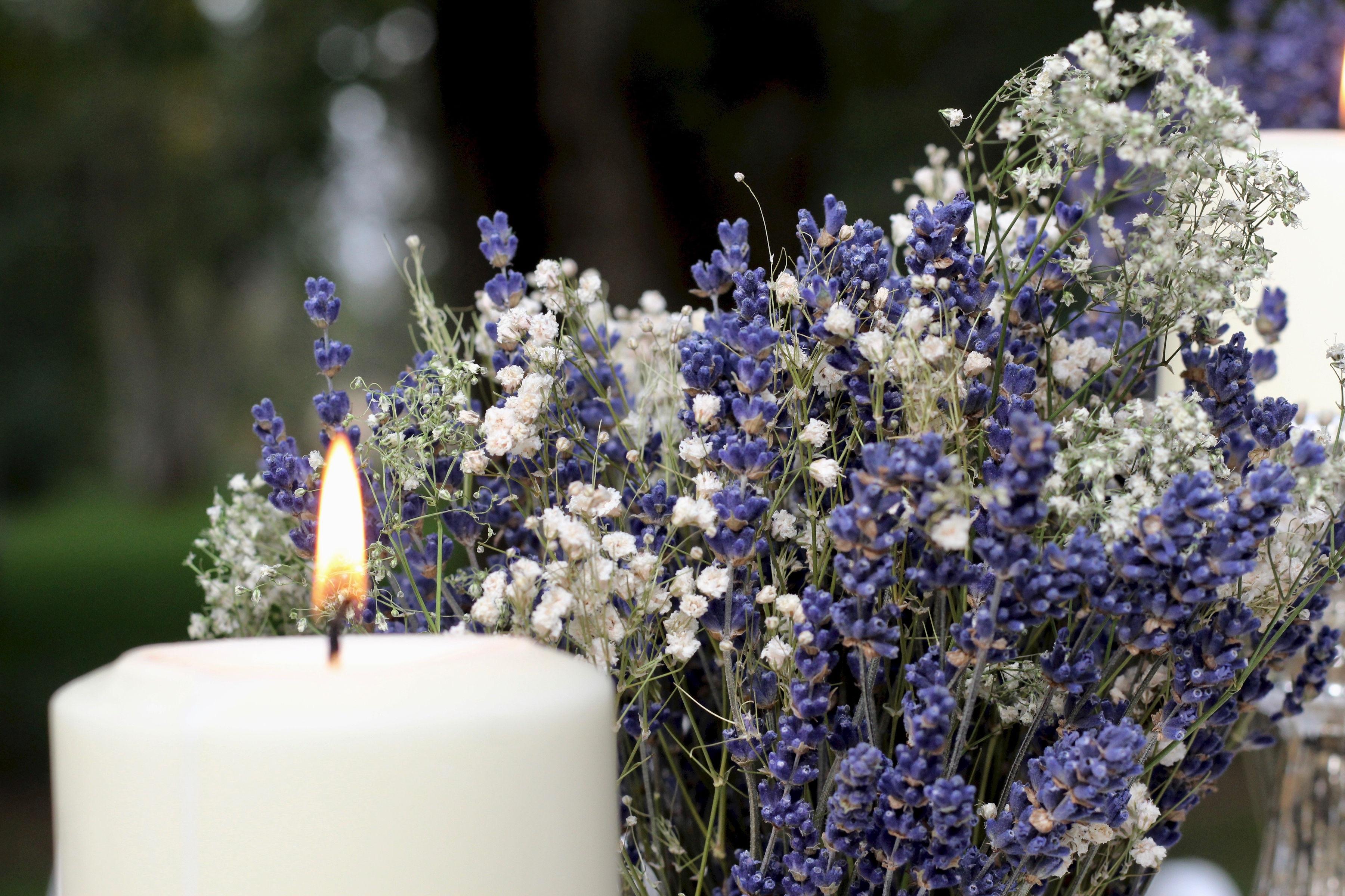 Candela e fiori di lavanda, 3600x2400 WQXGA, PC