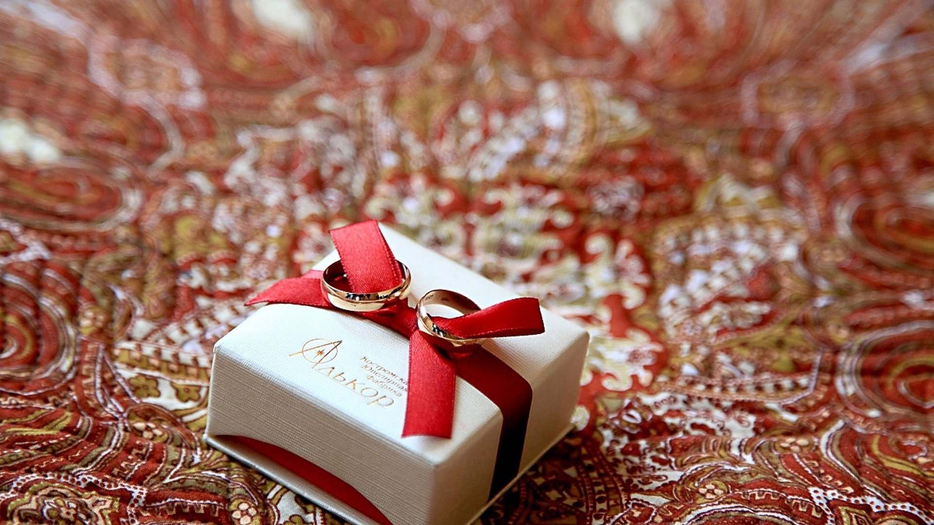 scatola regalo fiocco rosso, 1920x1080 1080p, Laptop