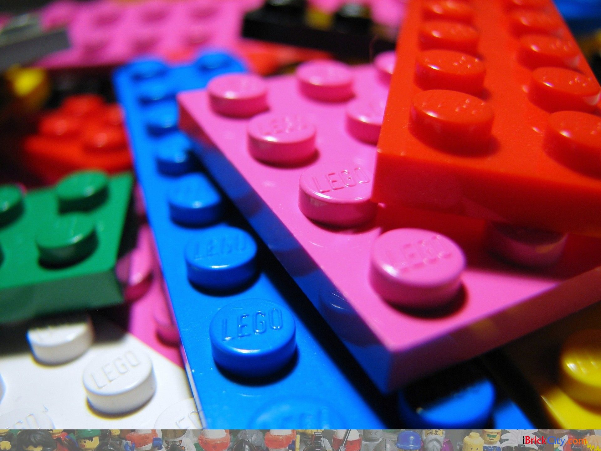 Mattoncini LEGO colorati impilati, 1920x1440 Full HD+ WUXGA, PC