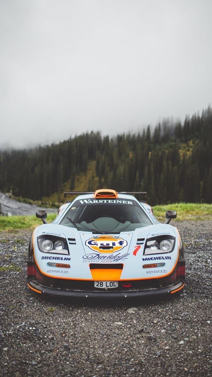 McLaren F1 GTR auto da corsa, 700x1243 Verticale, Telefono