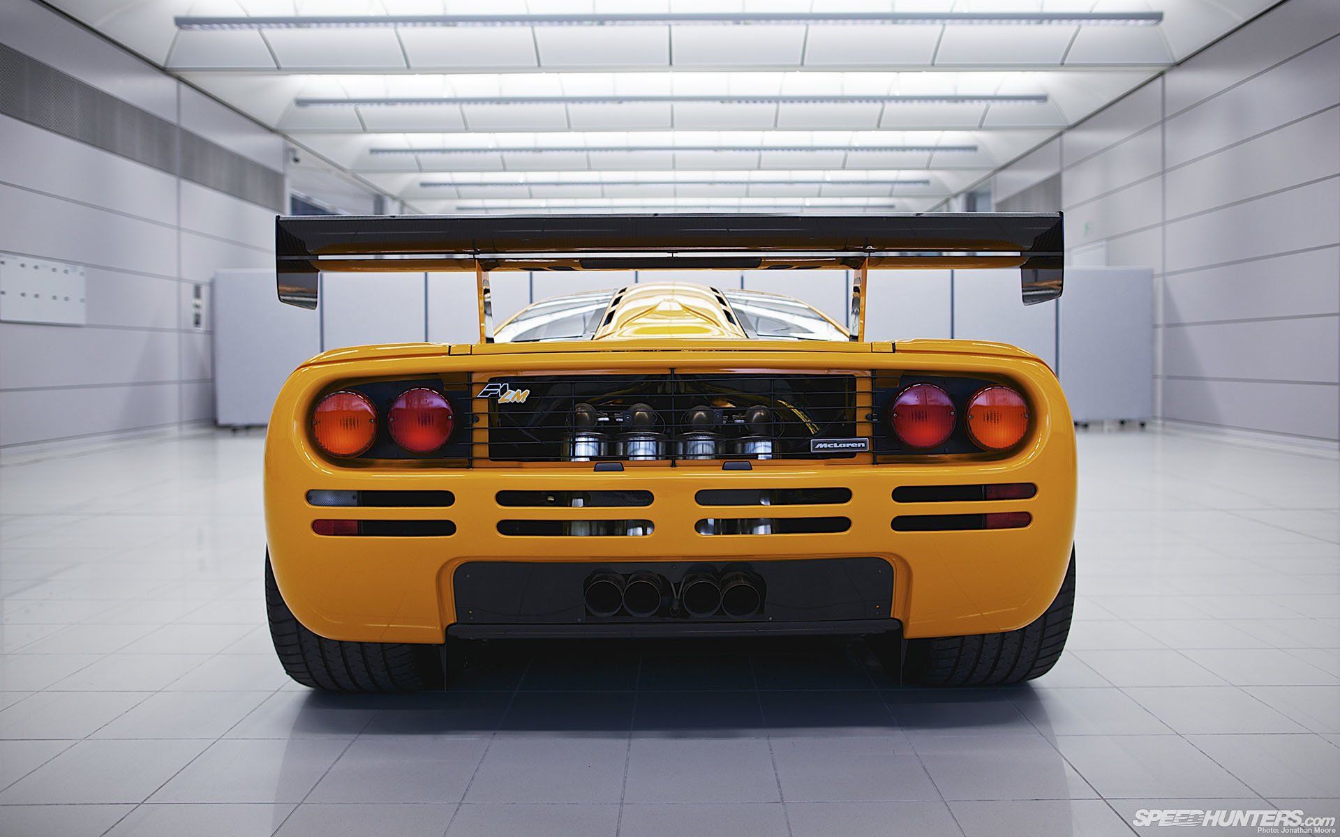 McLaren F1 gialla posteriore, 1920x1200 Full HD+, PC