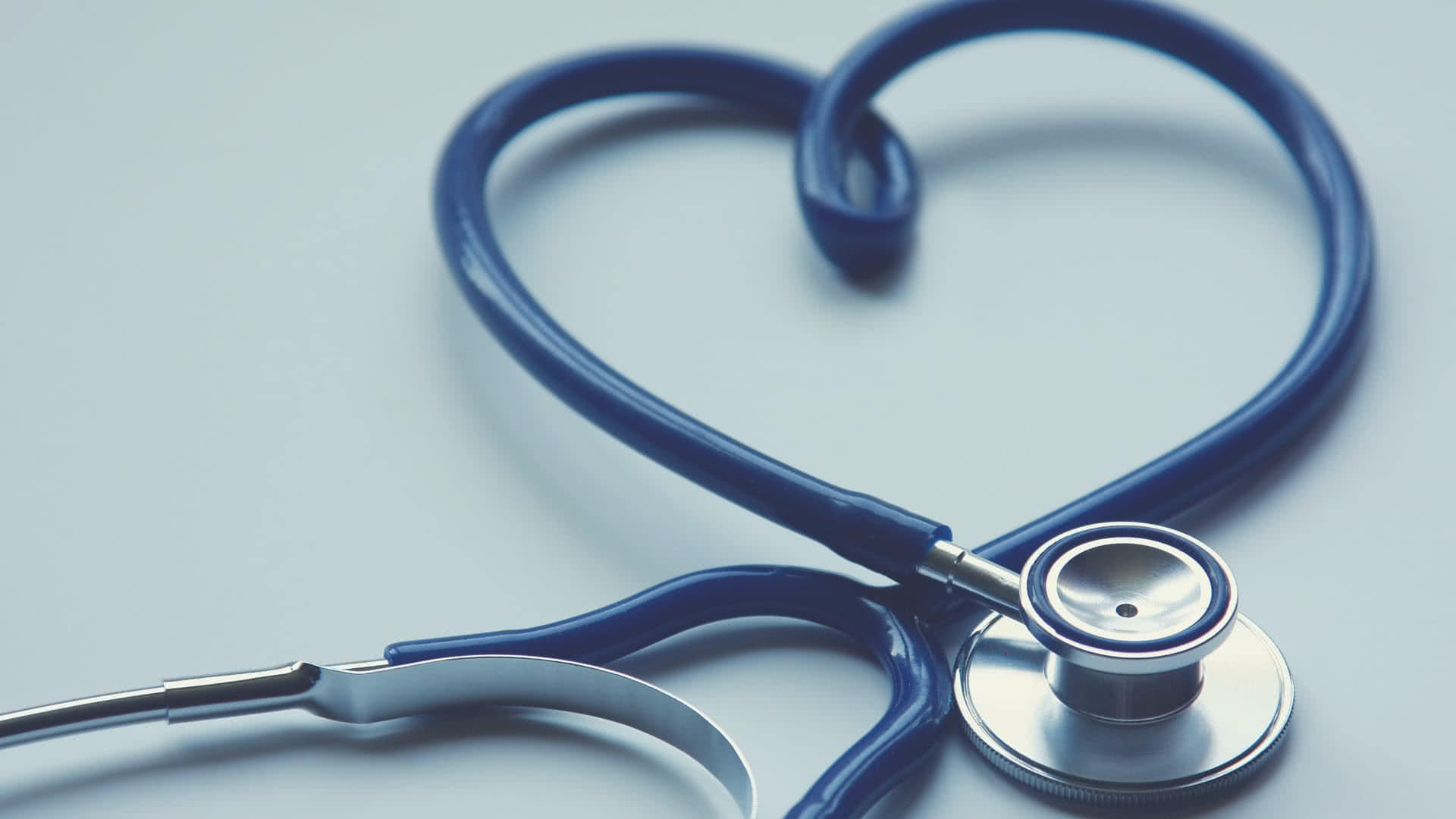 Stetoscopio a forma di cuore, 1920x1080 Full HD, Desktop