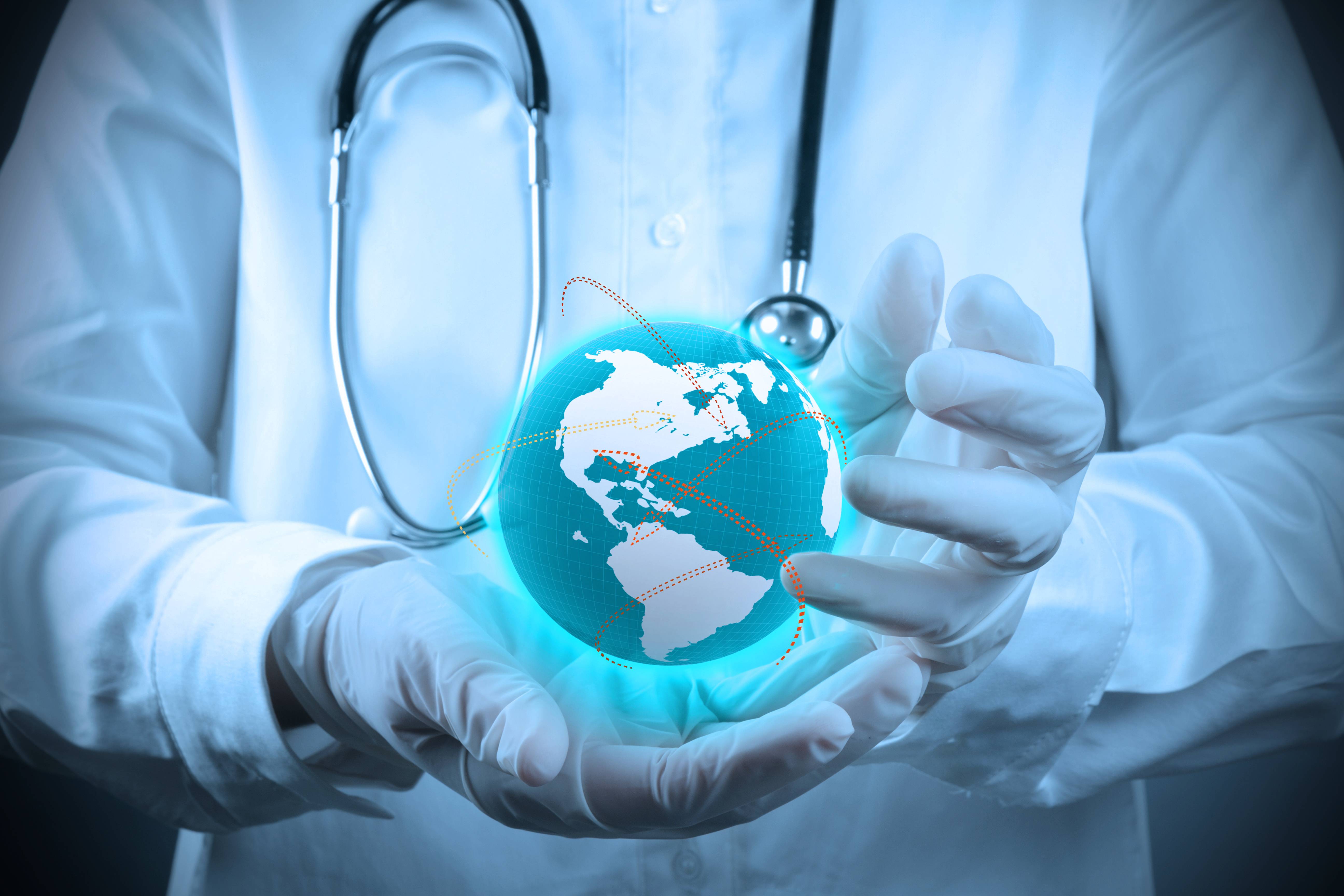 Medico con globo terrestre digitale, 5184x3456 4K, Smart TV 4K