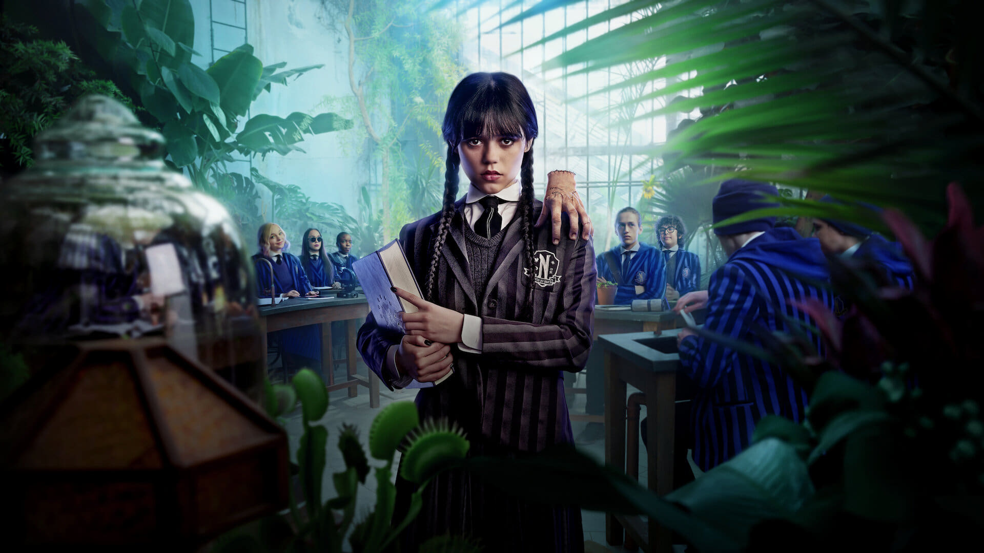 Mercoledì Addams tra piante verdi, 1920x1080 Full HD 1080p, PC