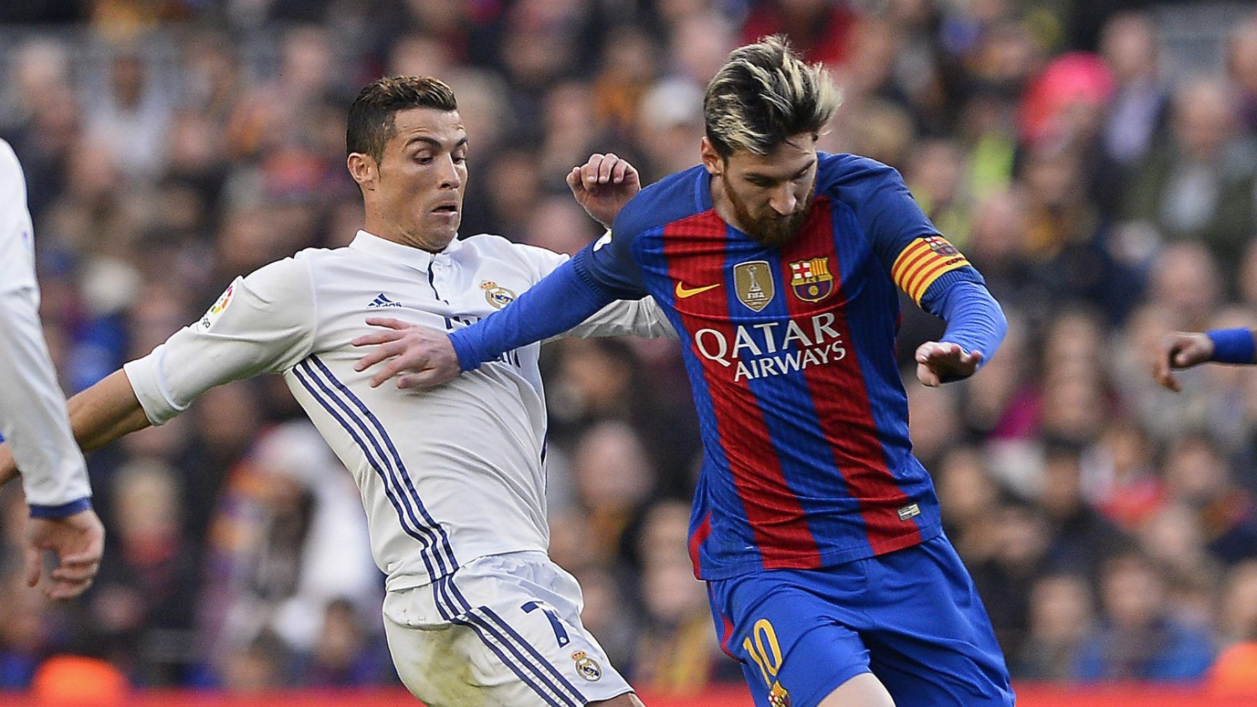 Messi e Ronaldo in campo, Cristiano Ronaldo, 1800x1013 HD Ready, Laptop