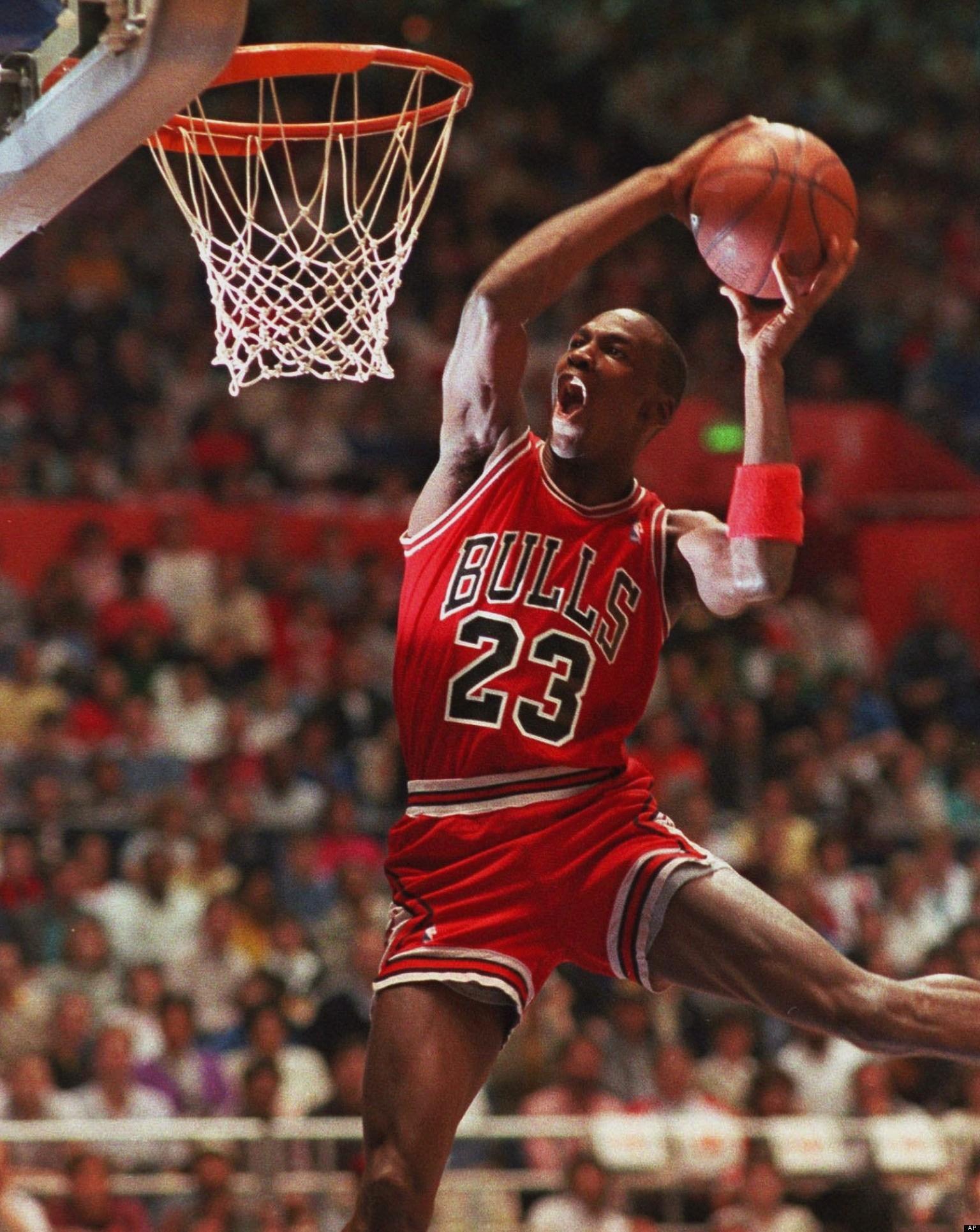Michael Jordan schiacciata Bulls, 1536x1930 Verticale, iPhone Plus