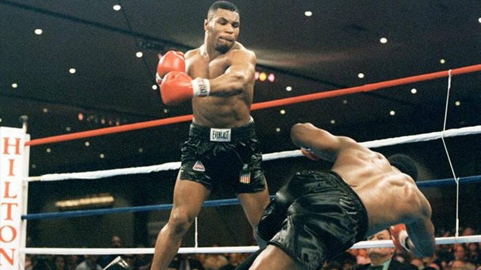 Mike Tyson knockout ring boxe, 1600x900 HD, Desktop