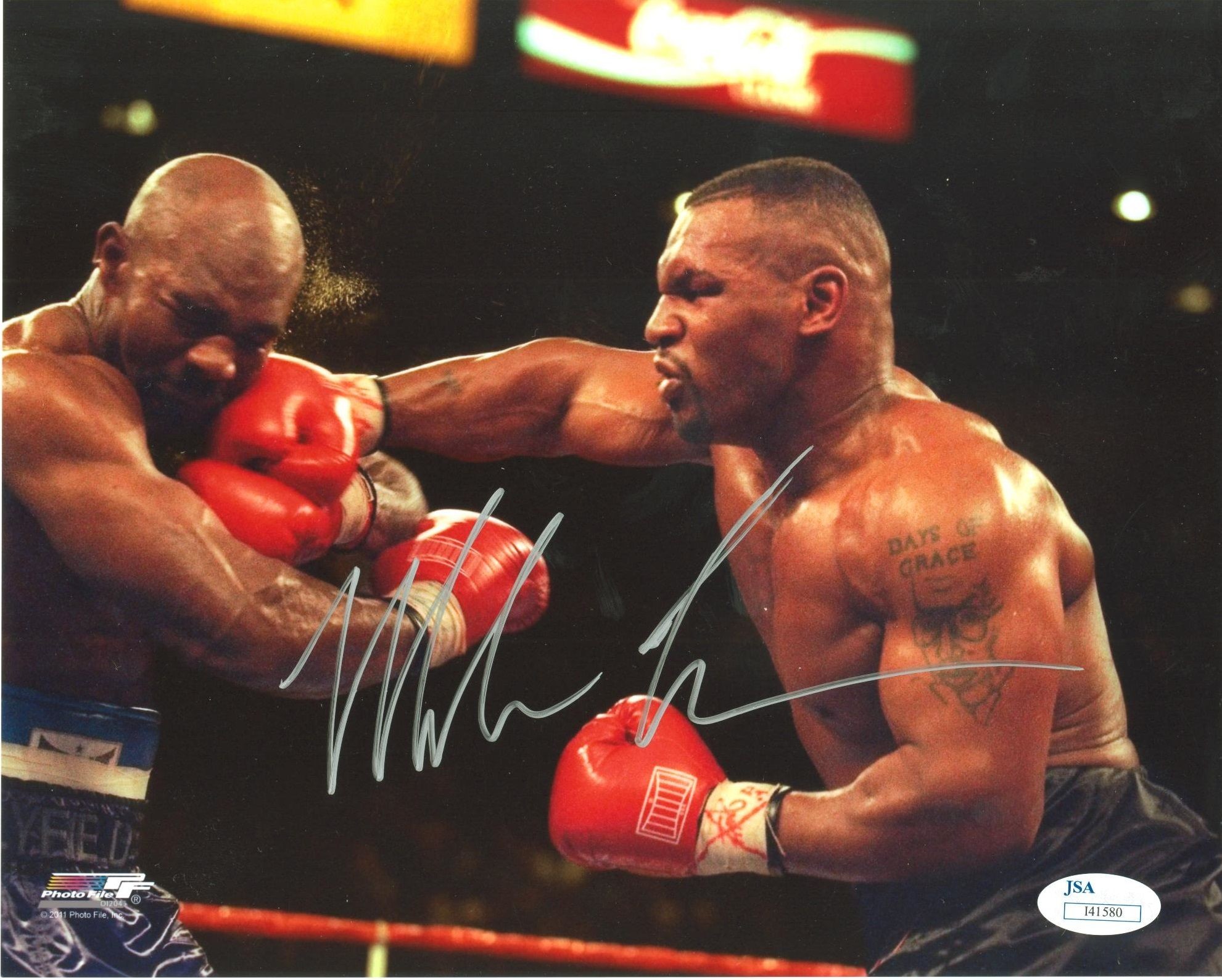 Mike Tyson pugno autografo, 1981x1589 WUXGA, Desktop
