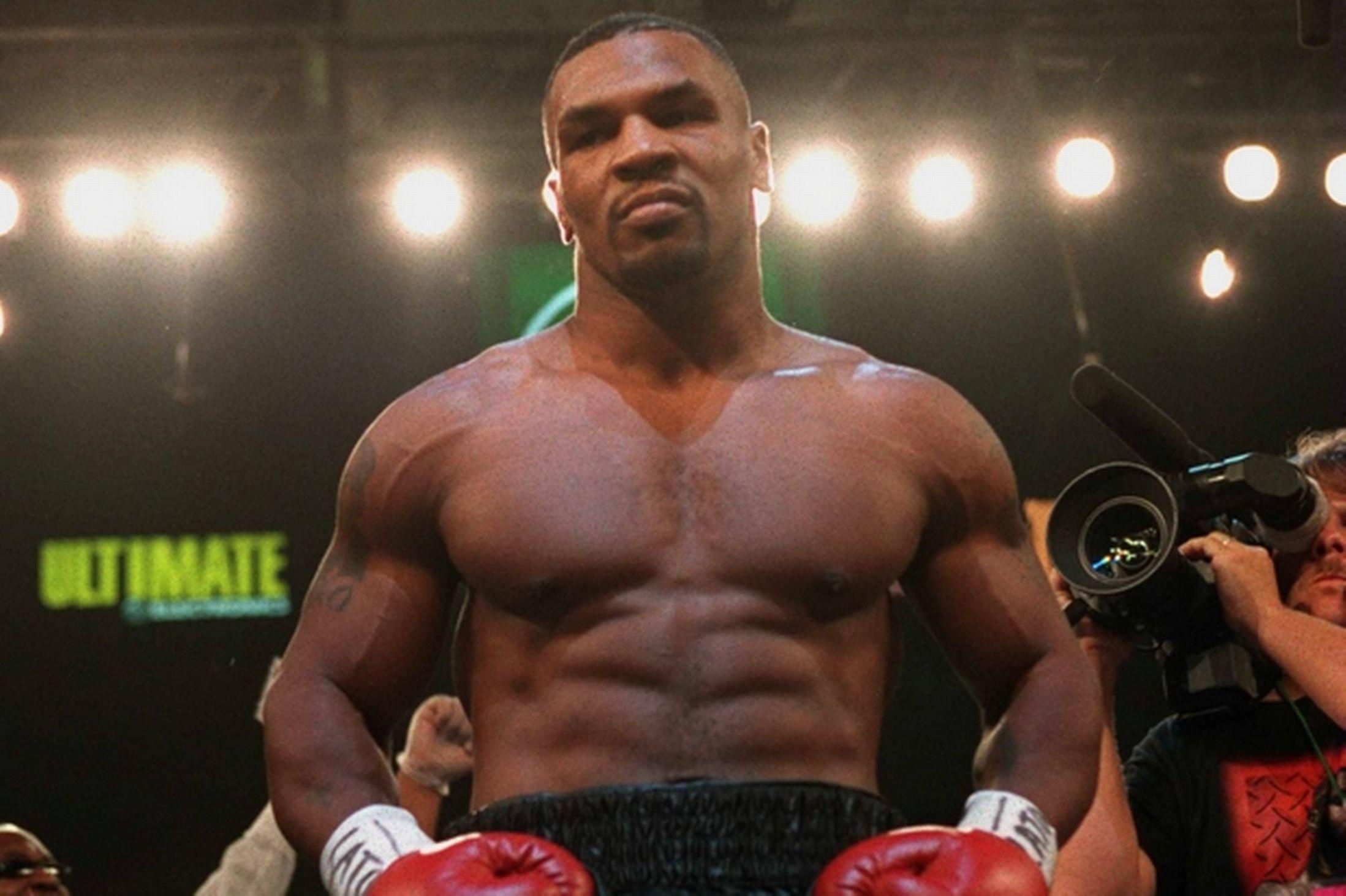 Mike Tyson sul ring, 2197x1463 Hi-Res, PC Desktop
