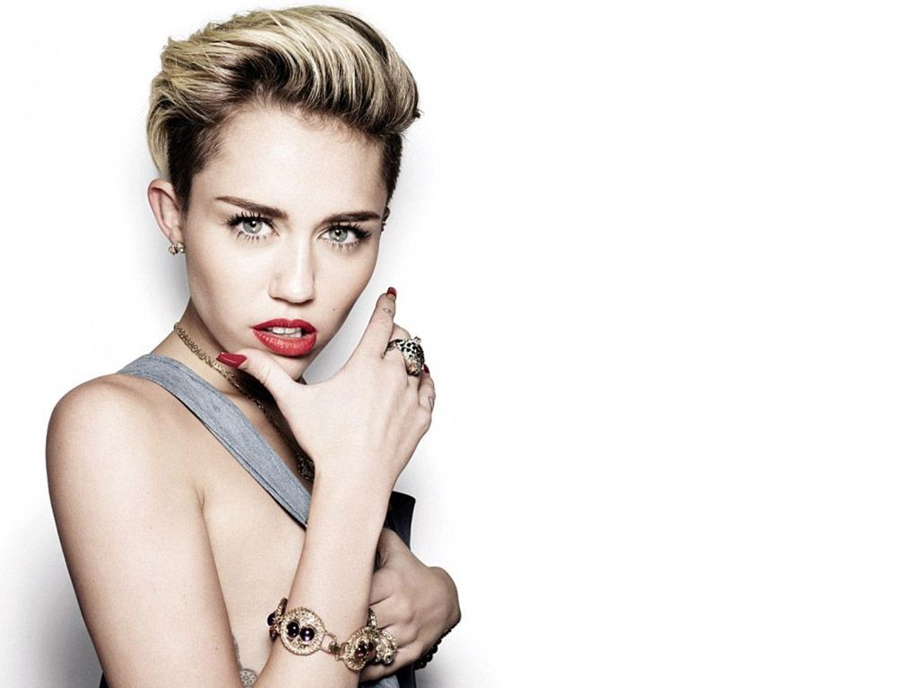 Miley Cyrus ritratto studio, cantante, 1024x768 HD, Desktop