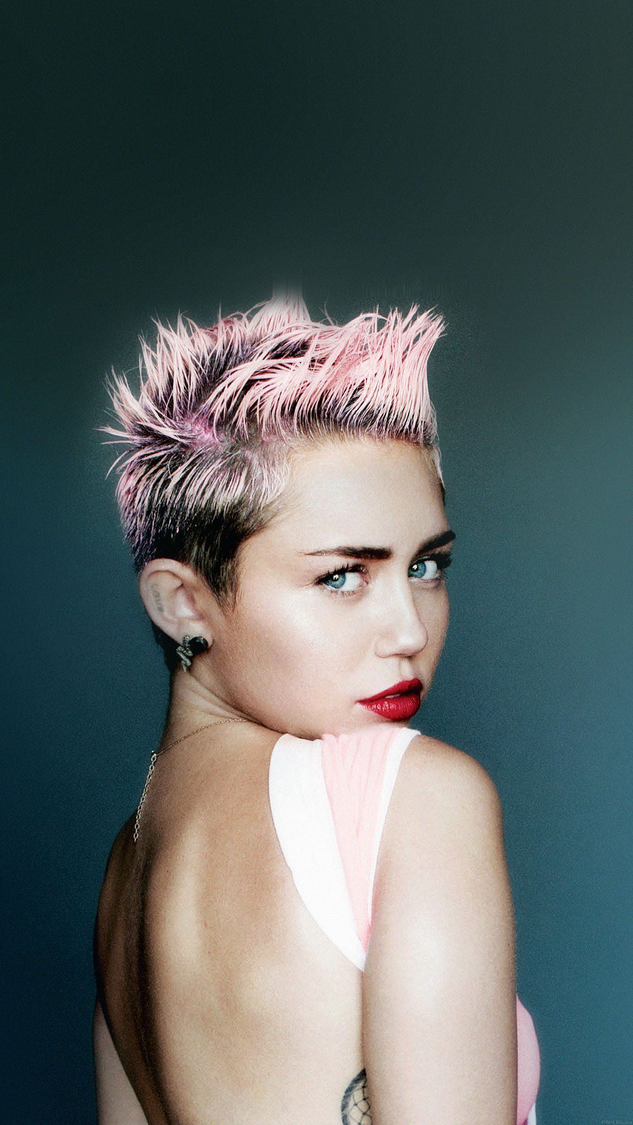Miley Cyrus capelli rosa, 1242x2208 Verticale, Mobile