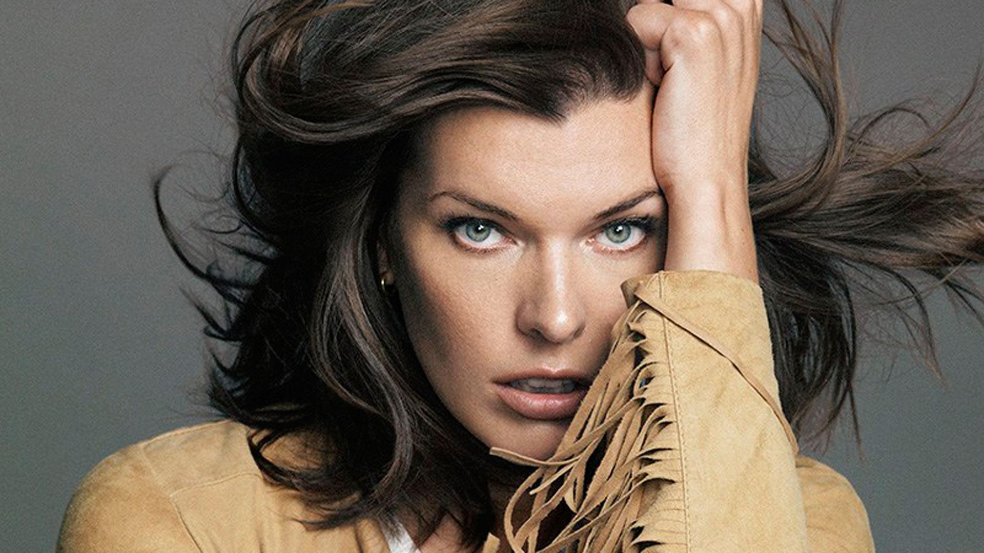 Milla Jovovich ritratto giacca, 1920x1080 1080p, PC