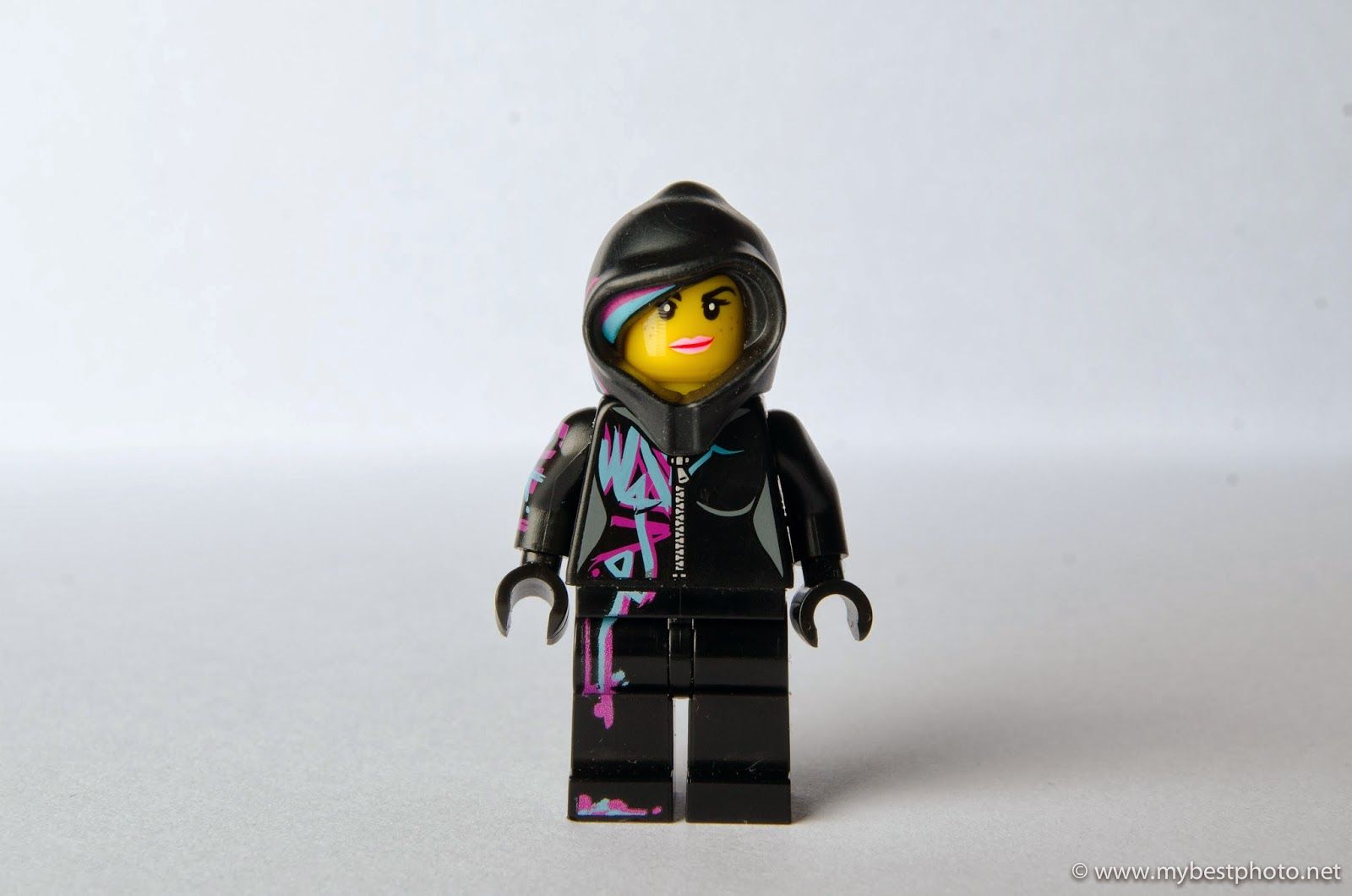 Minifigure LEGO Wyldstyle, 1600x1060 HD Ready, Notebook Gaming