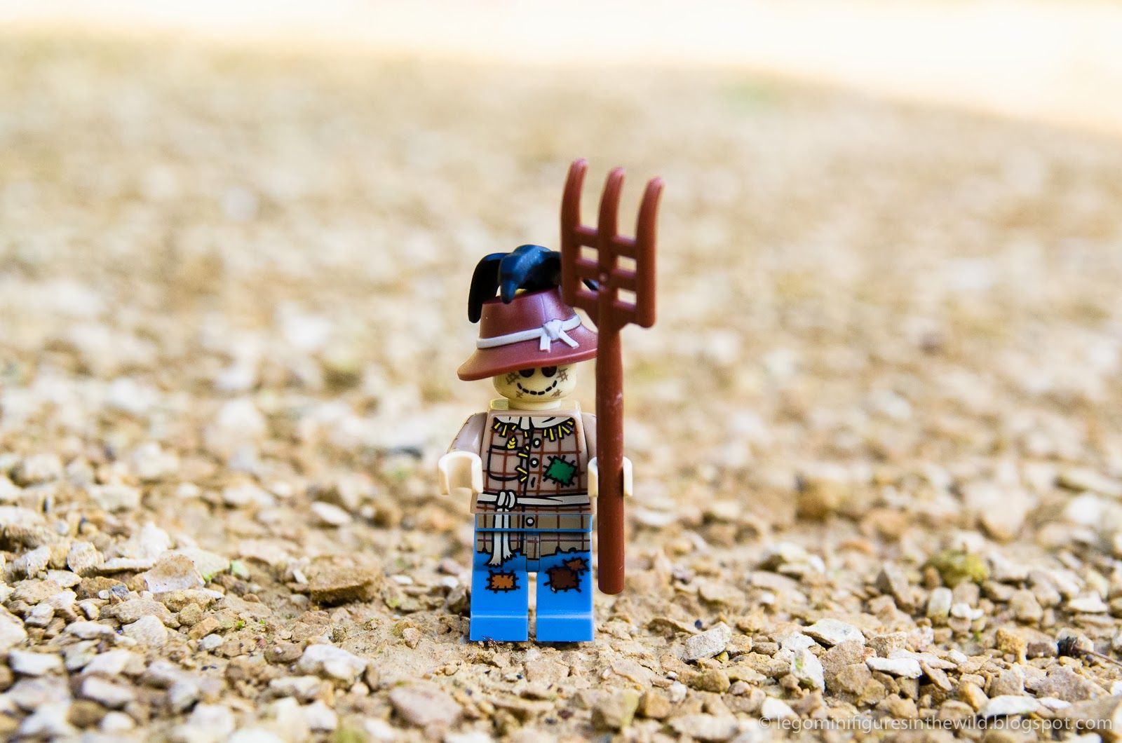 Minifigure LEGO spaventapasseri forcone, 1600x1060 900p, Desktop