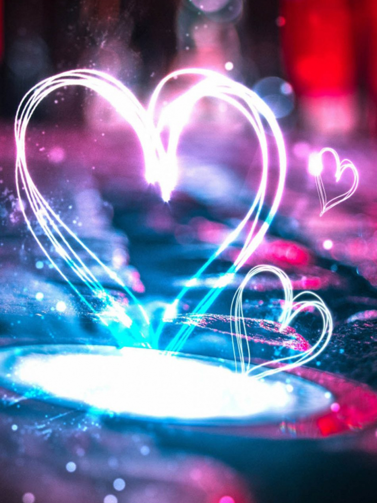 Cuori luminosi al neon, 768x1024 Verticale, Mobile
