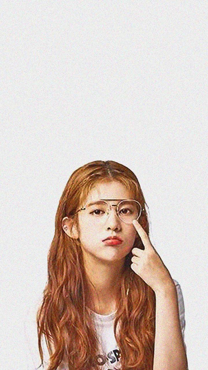 Ragazza k-pop occhiali rossi, 720x1280 Full HD Verticale, iPhone