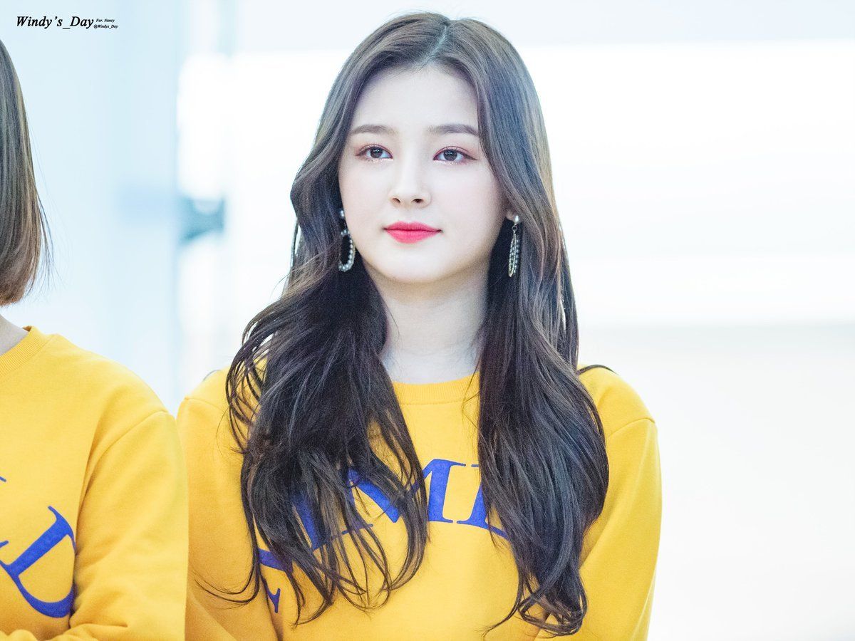 Idol coreana felpa gialla, 1200x900 HD, MacBook Air