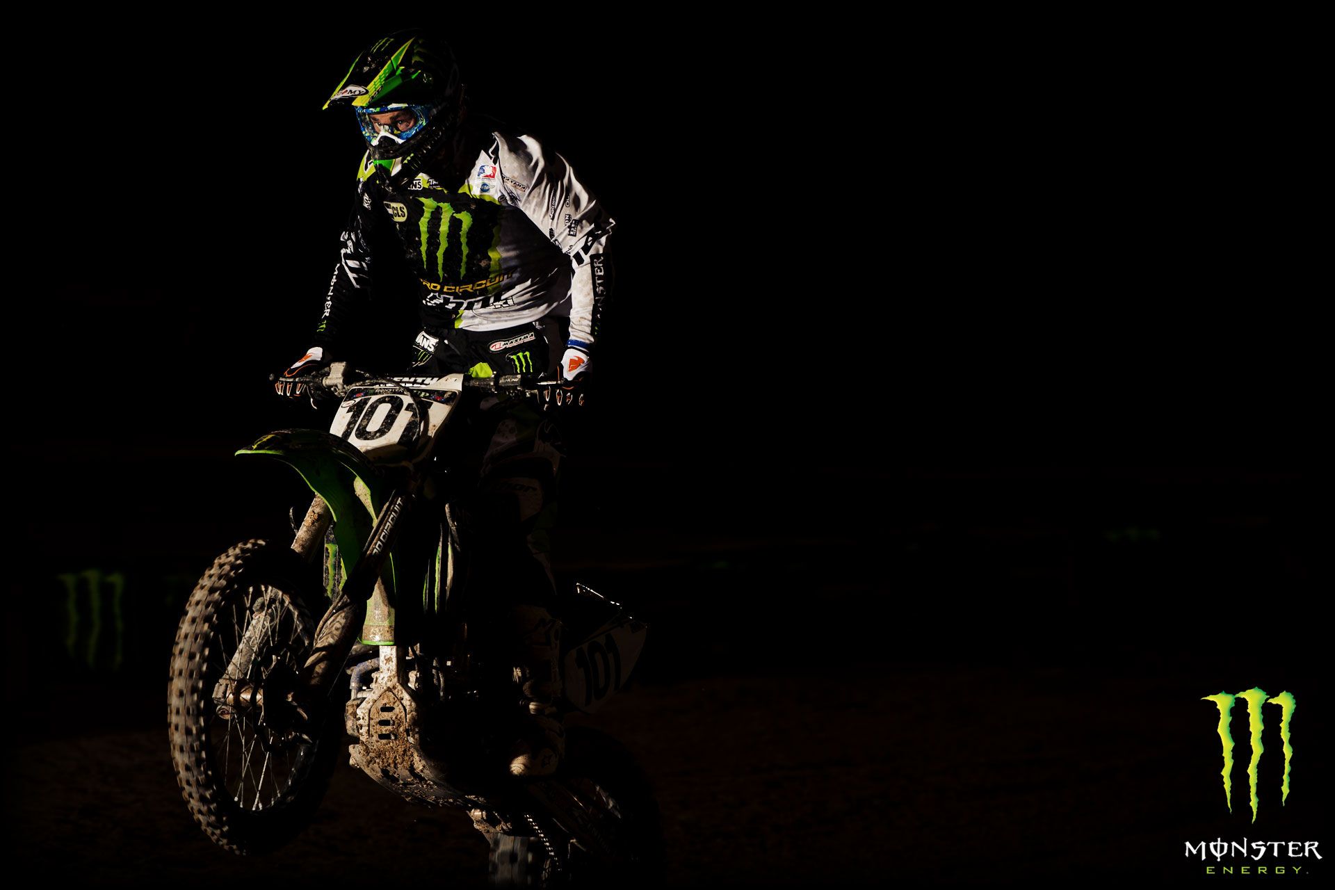 Motocross Monster Energy sfondo nero, 1920x1280 Full HD+ WUXGA, PC Desktop
