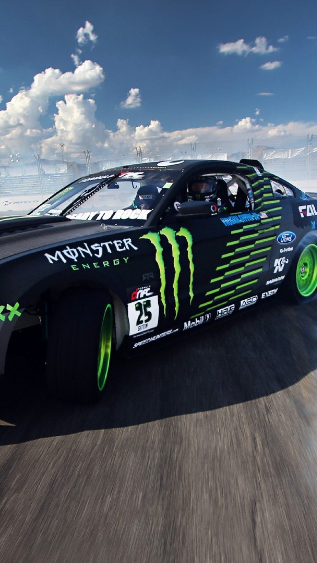 Auto da corsa Monster Energy, 1080x1920 Verticale, Mobile