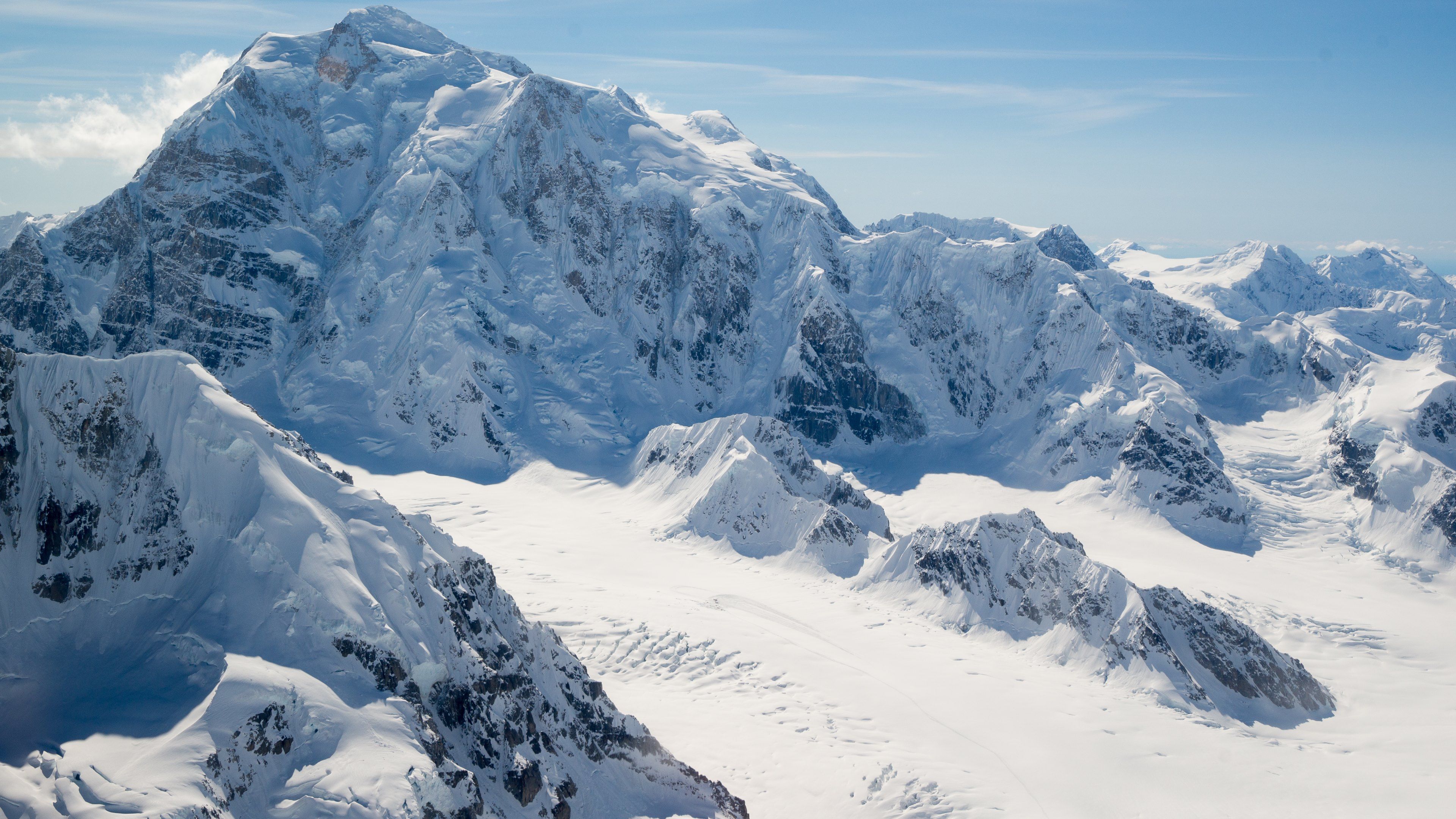 Cime montuose innevate, 3840x2160 4K Ultra HD, Monitor 4K